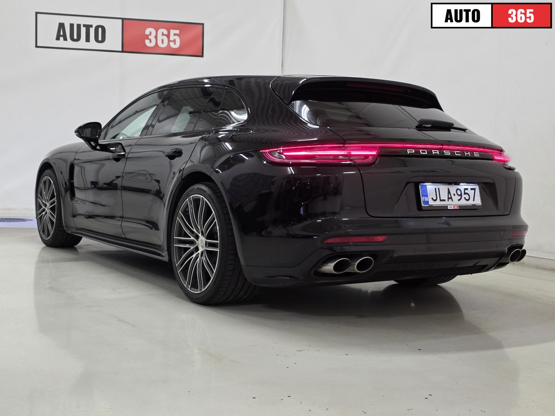 Porsche Panamera - Image 2