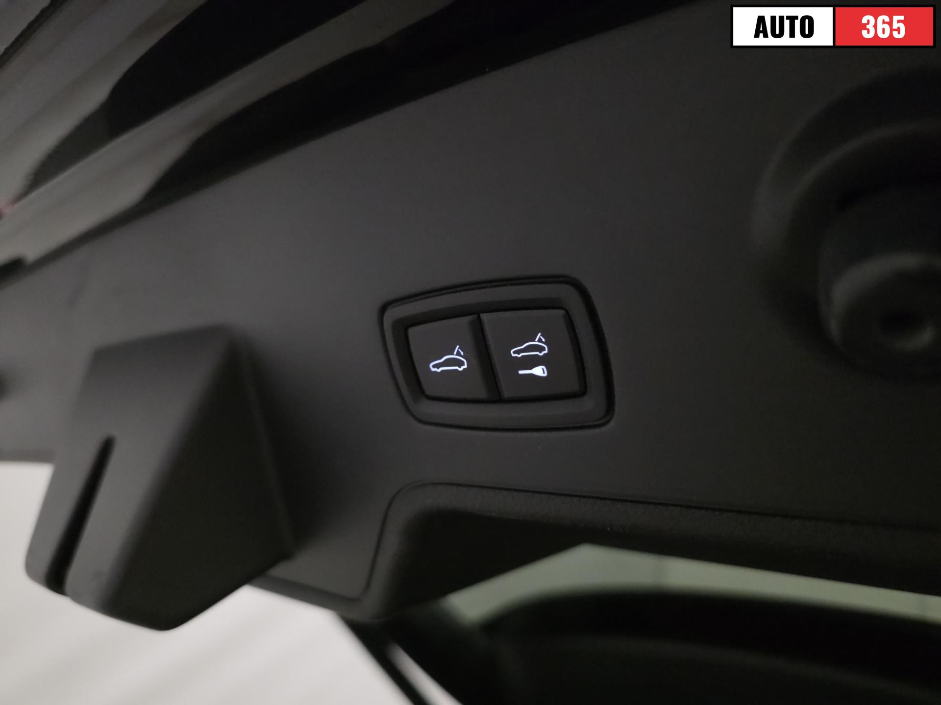 Porsche Panamera - Image 21