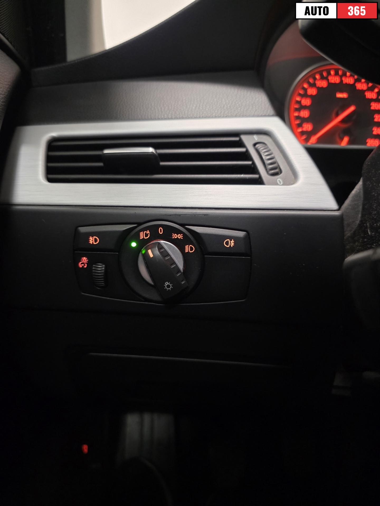 BMW 520 - Image 18