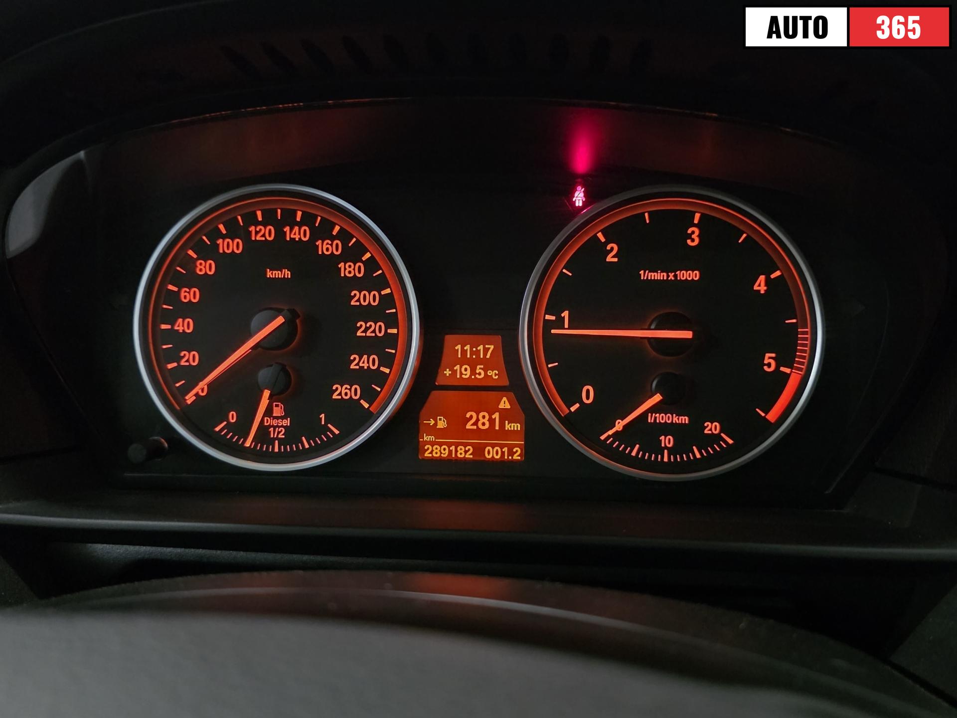 BMW 520 - Image 13
