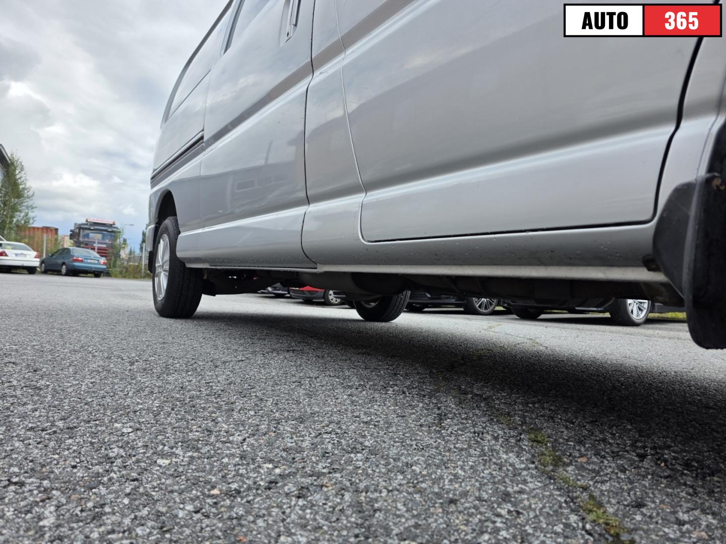 Toyota Hiace - Image 15