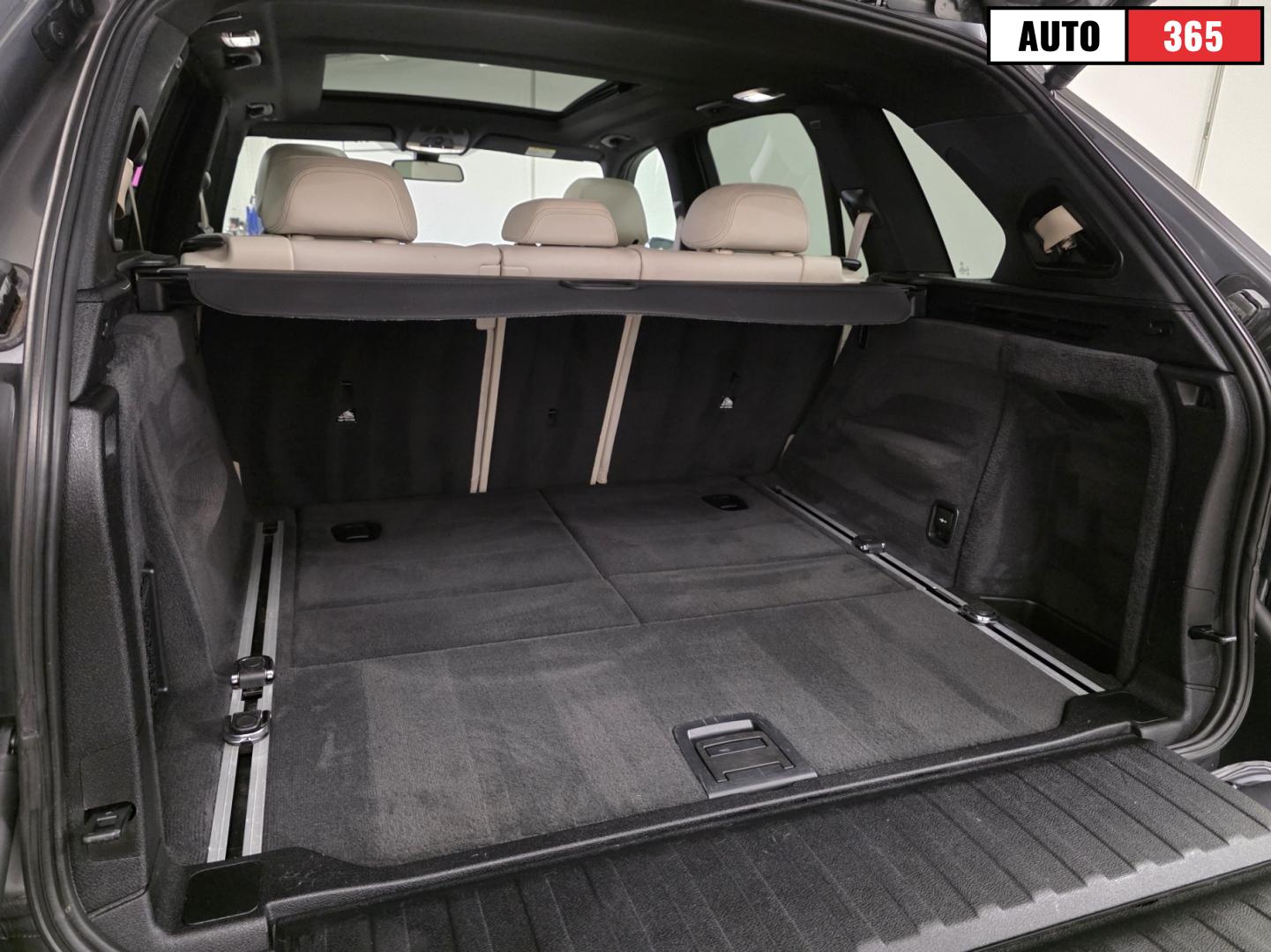 BMW X5 - Image 11