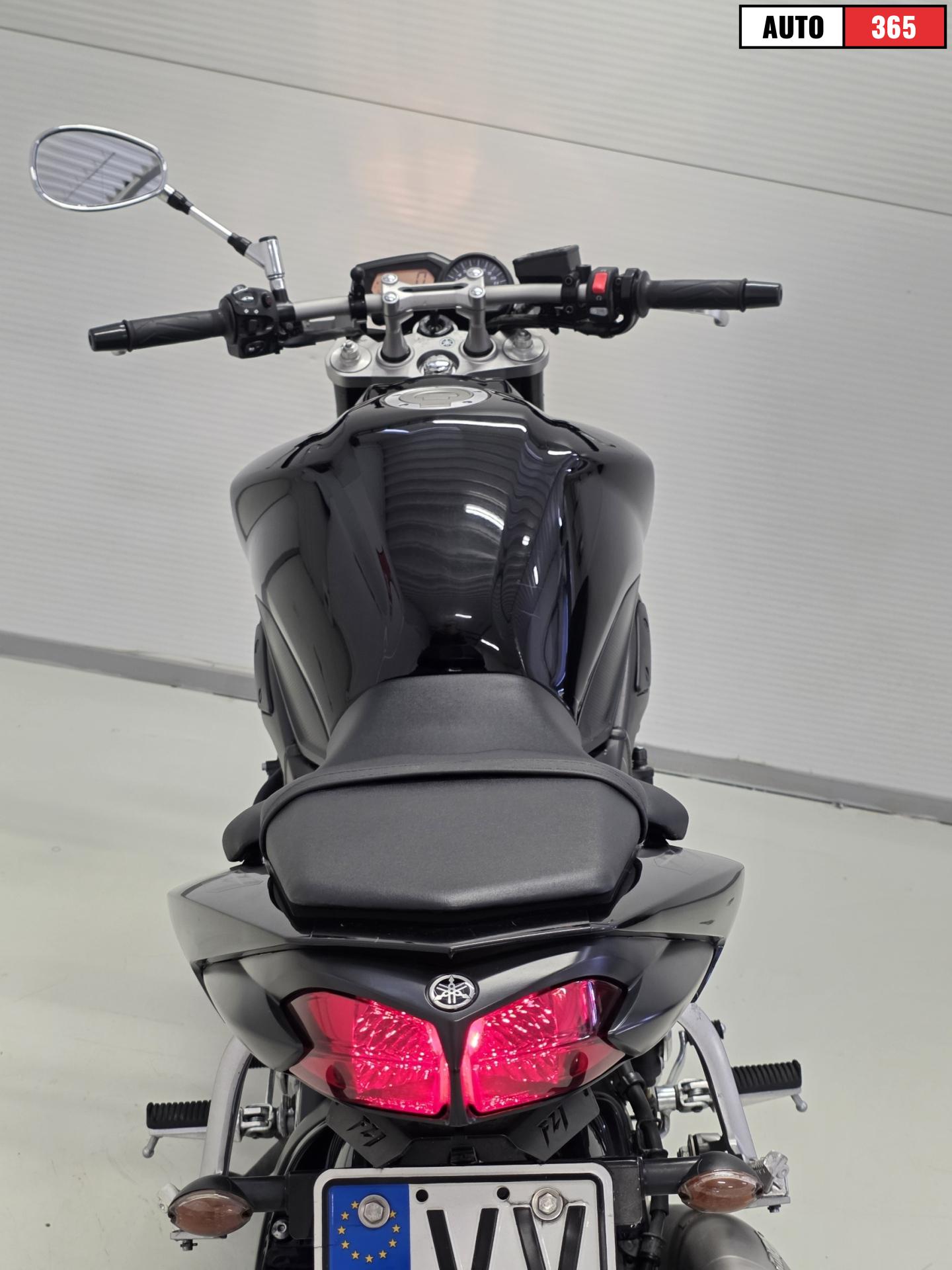 Yamaha FZ1-N - Image 11