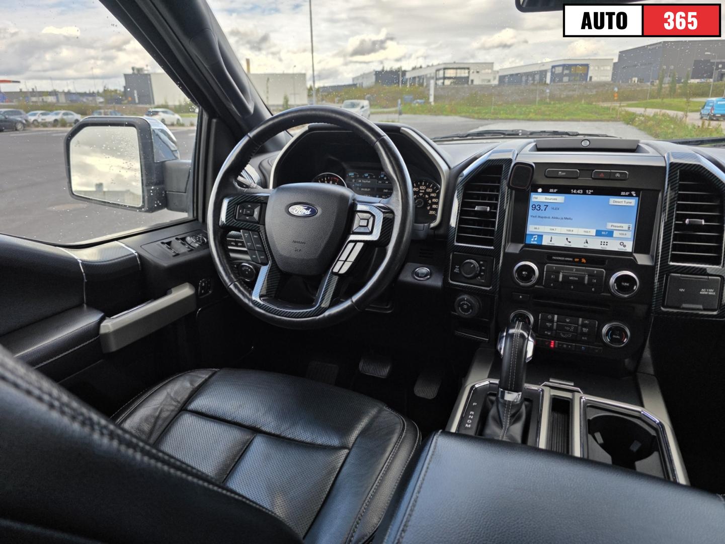 Ford F-150 - Image 12