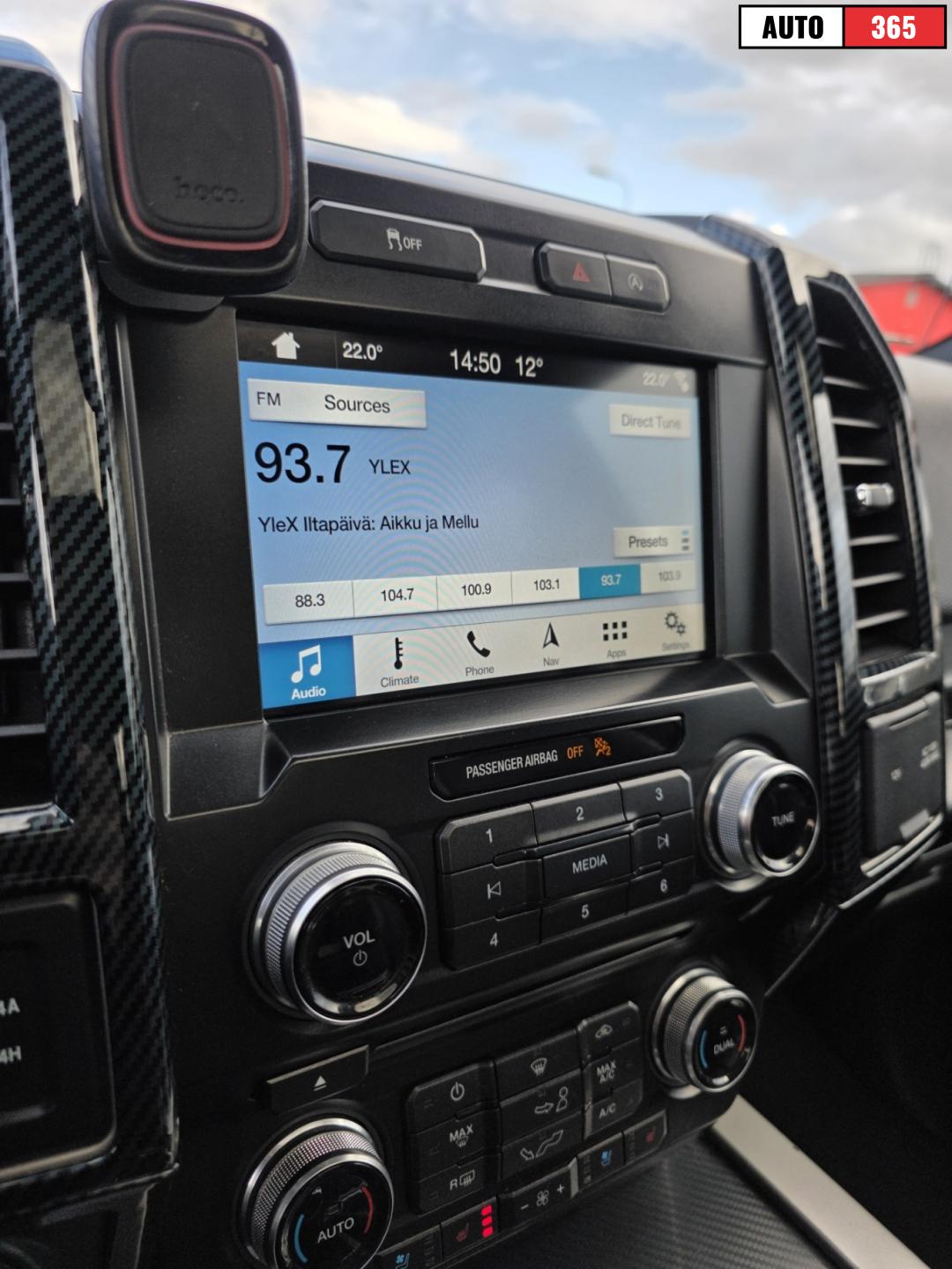 Ford F-150 - Image 17