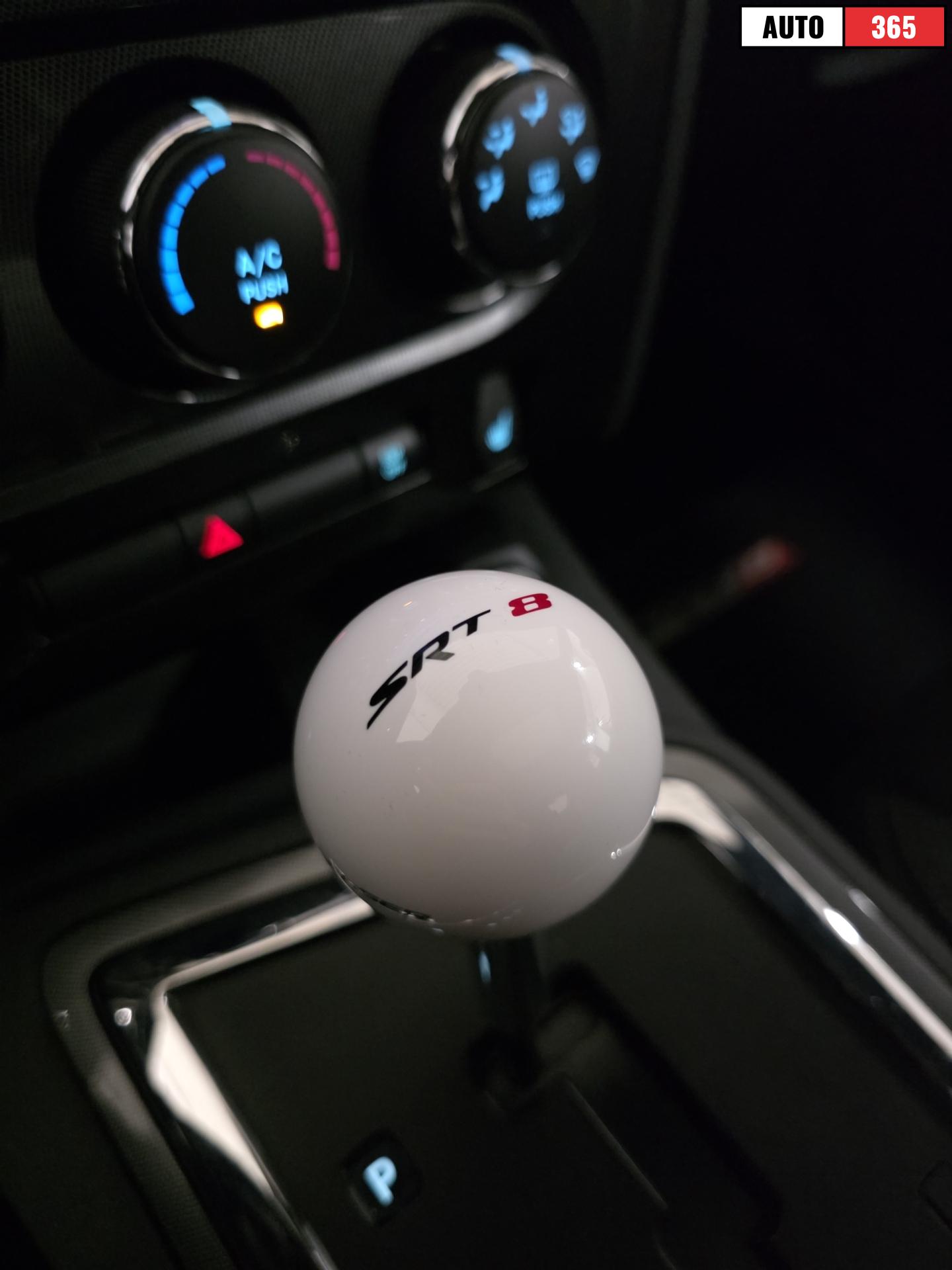 Dodge Challenger - Image 15
