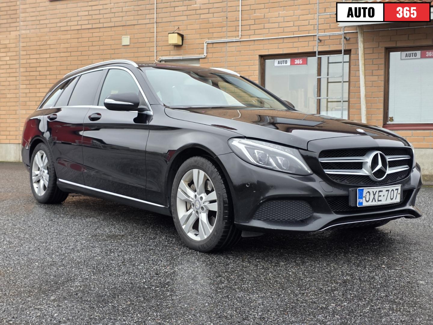 Mercedes-Benz C - Image 4