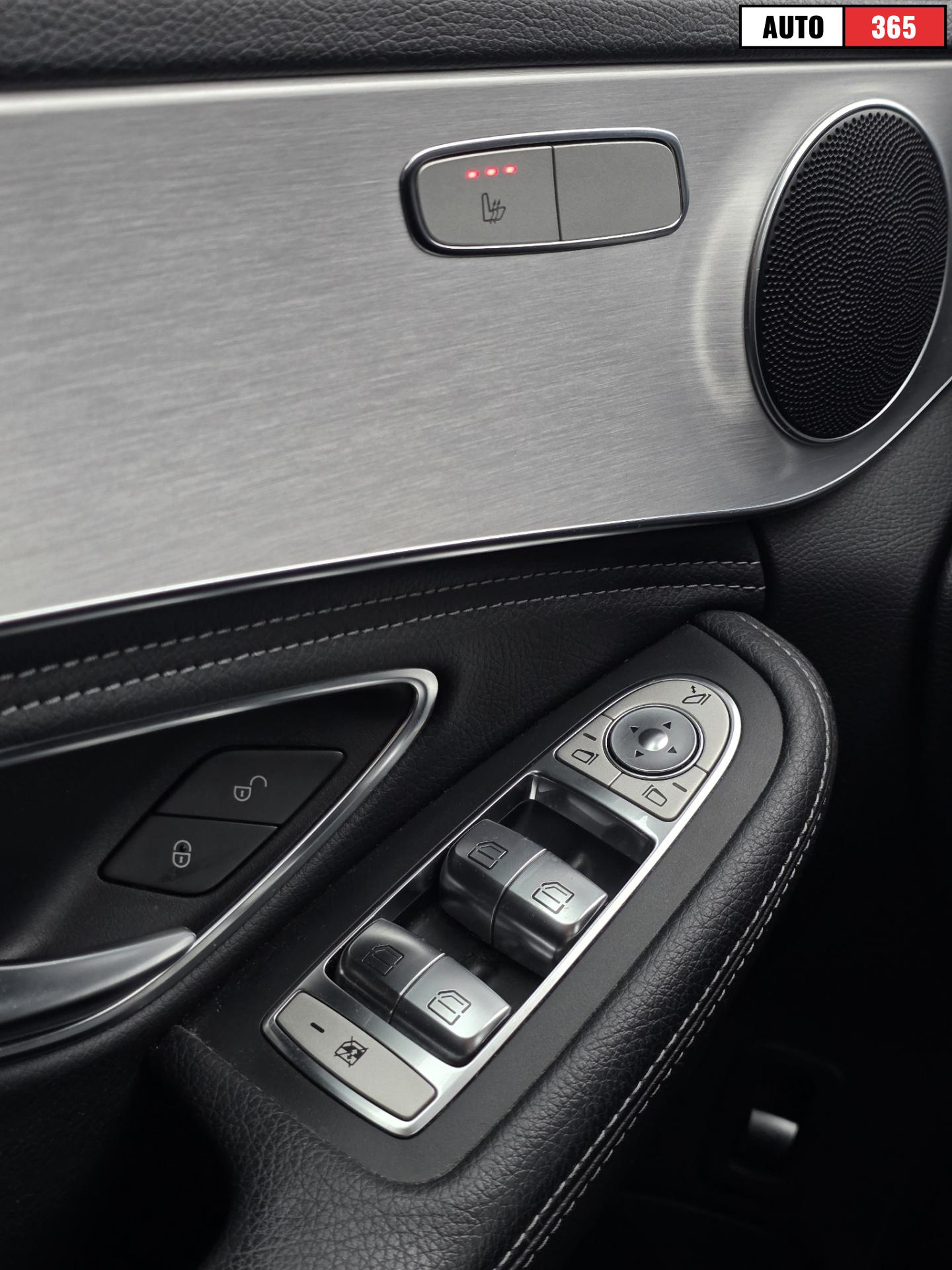 Mercedes-Benz C - Image 21
