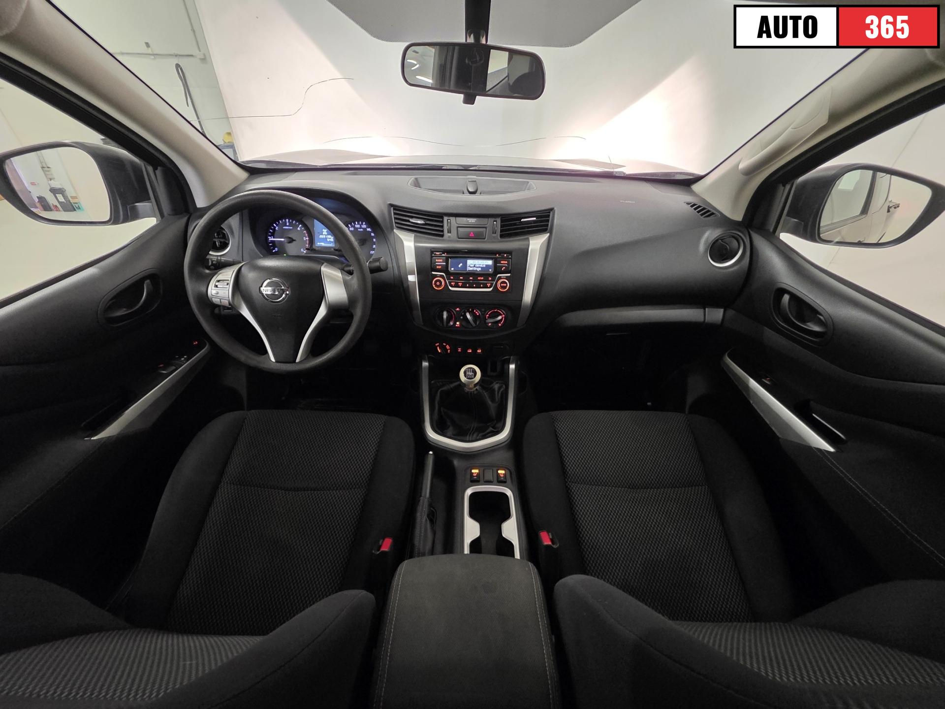 Nissan Navara - Image 7