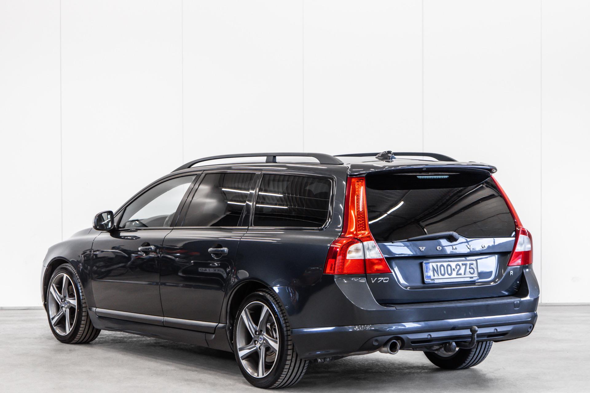 Volvo V70 D2 R-Design 2013, photo 4/27