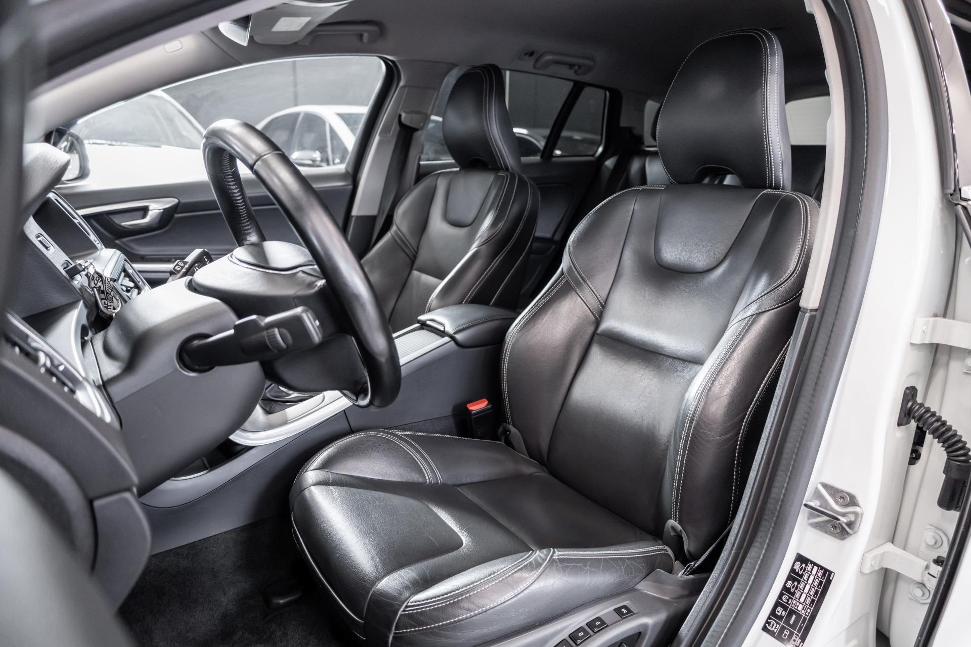 Volvo V60 D4 Classic Summum aut 2017, photo 6/25