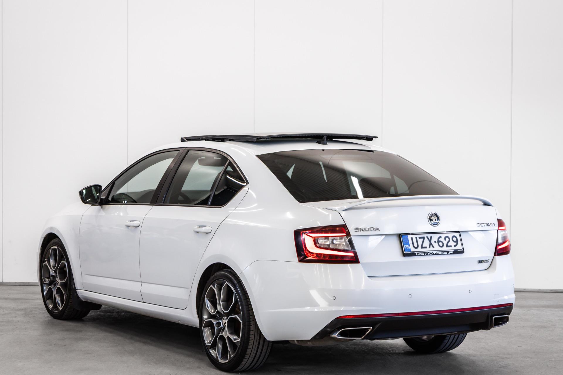 Skoda Octavia 2,0 TSI RS DSG Autom 2017, kuva 4/34
