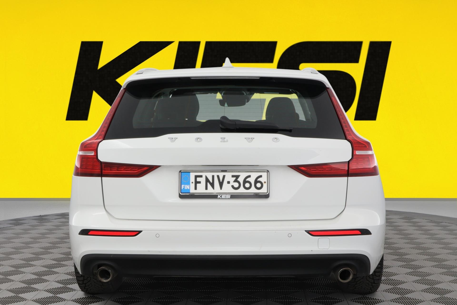 Volvo V60 D3 AWD Momentum aut. 2019, kuva 4/34