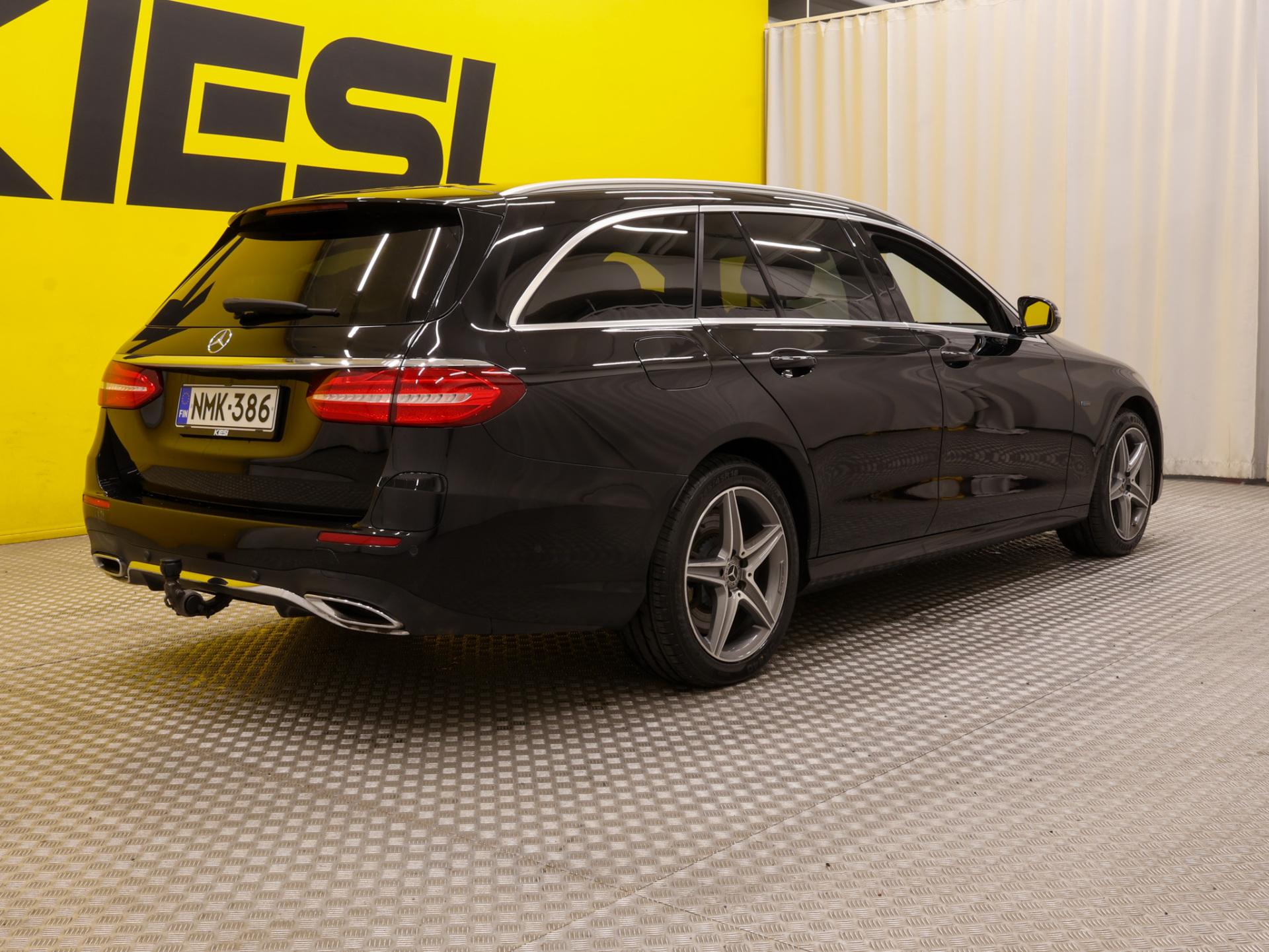 Pienoiskuva 3: 2020 Mercedes-Benz E