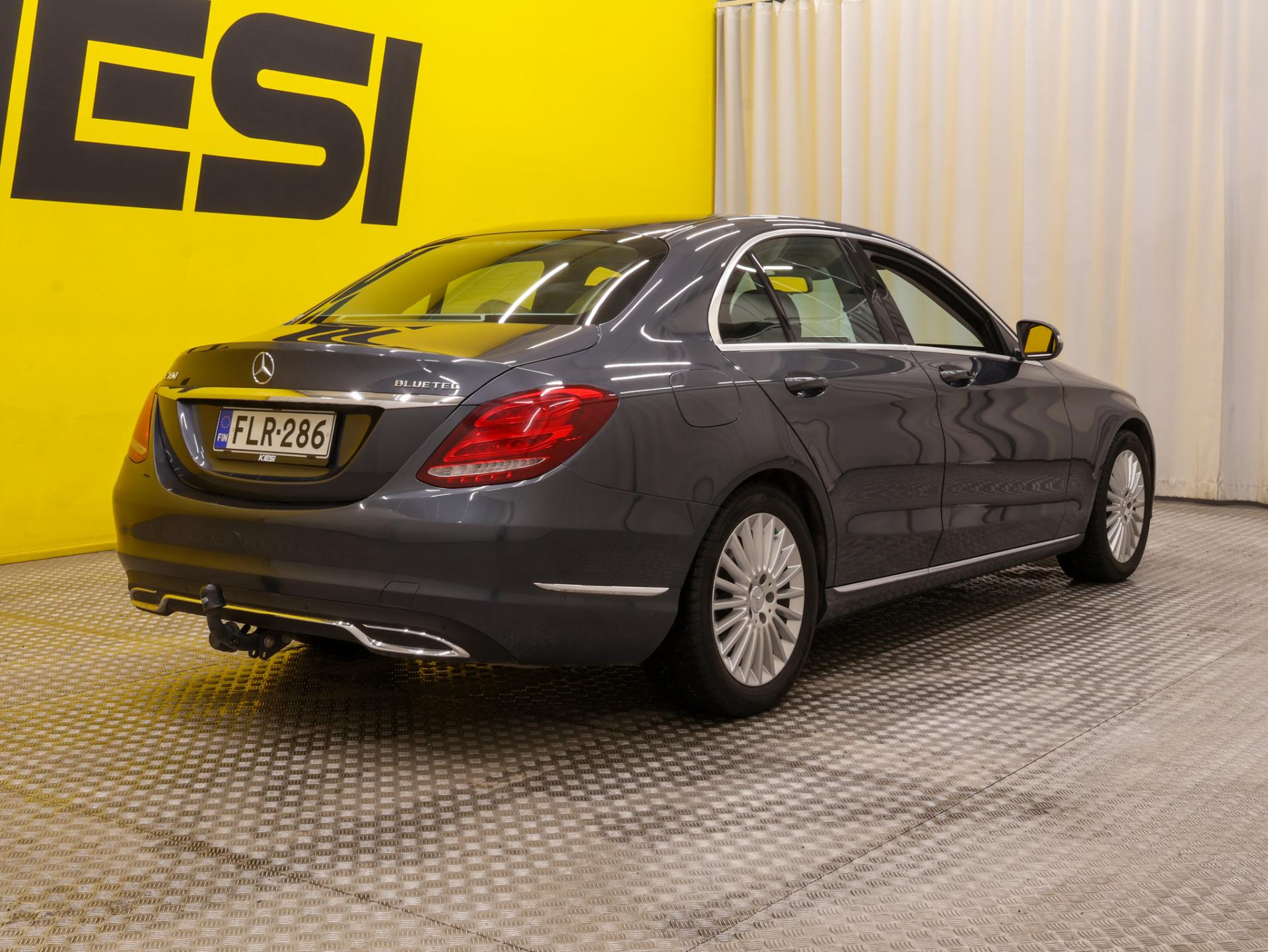 Pienoiskuva 3: 2015 Mercedes-Benz C