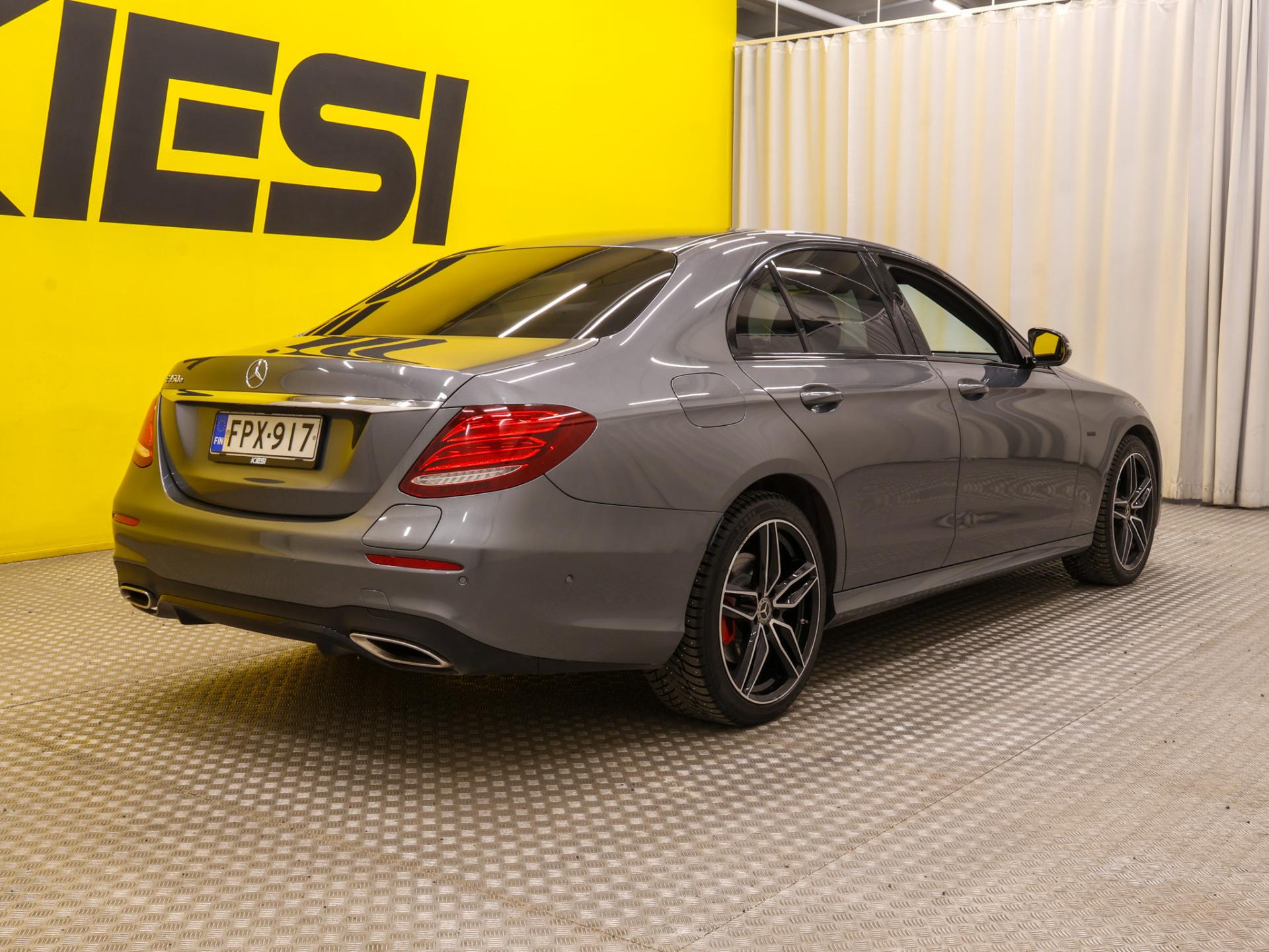 Mercedes-Benz E E 350 e AMG Line 2018, kuva 3/35