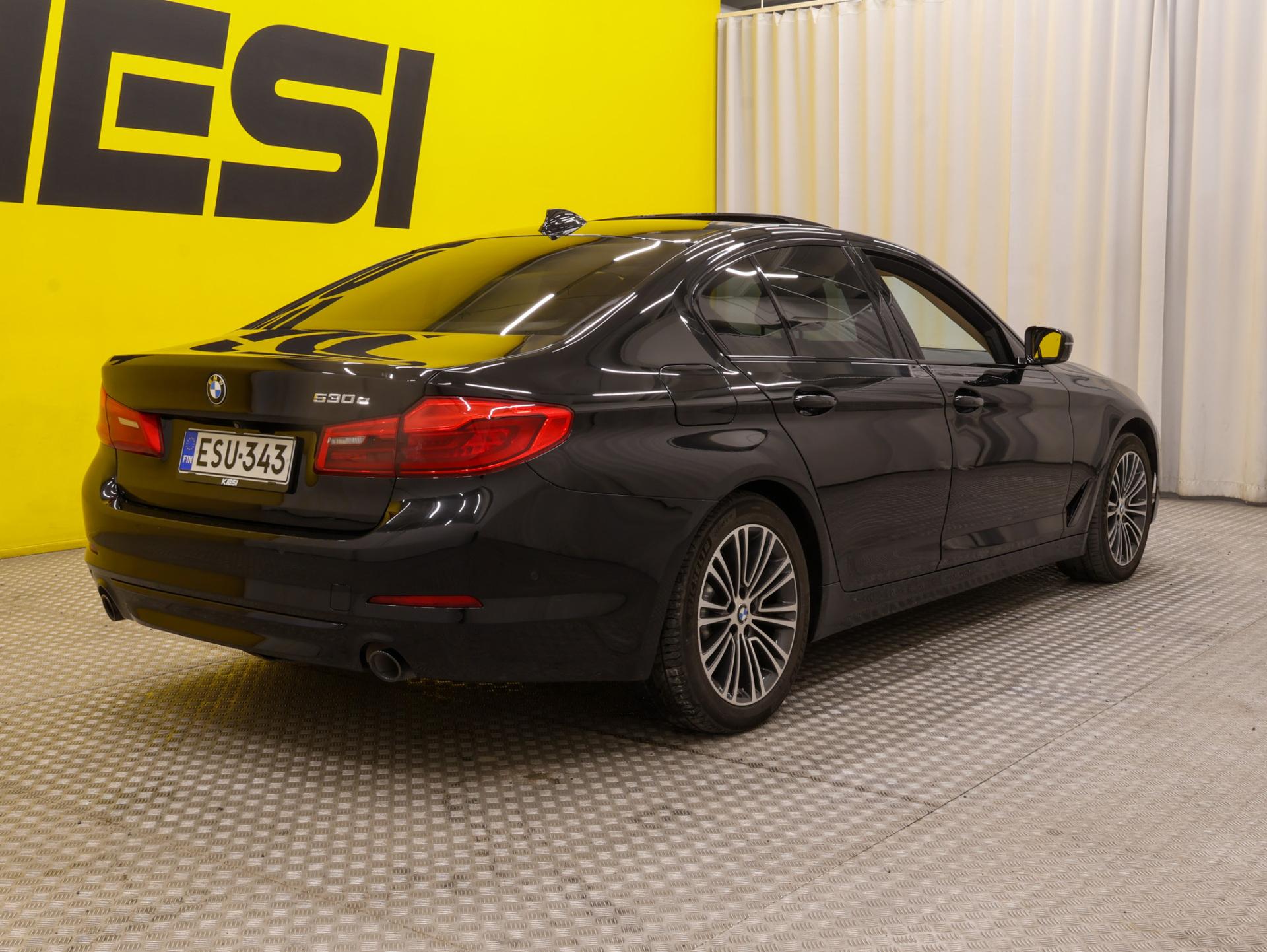 Pienoiskuva 3: 2020 BMW 530
