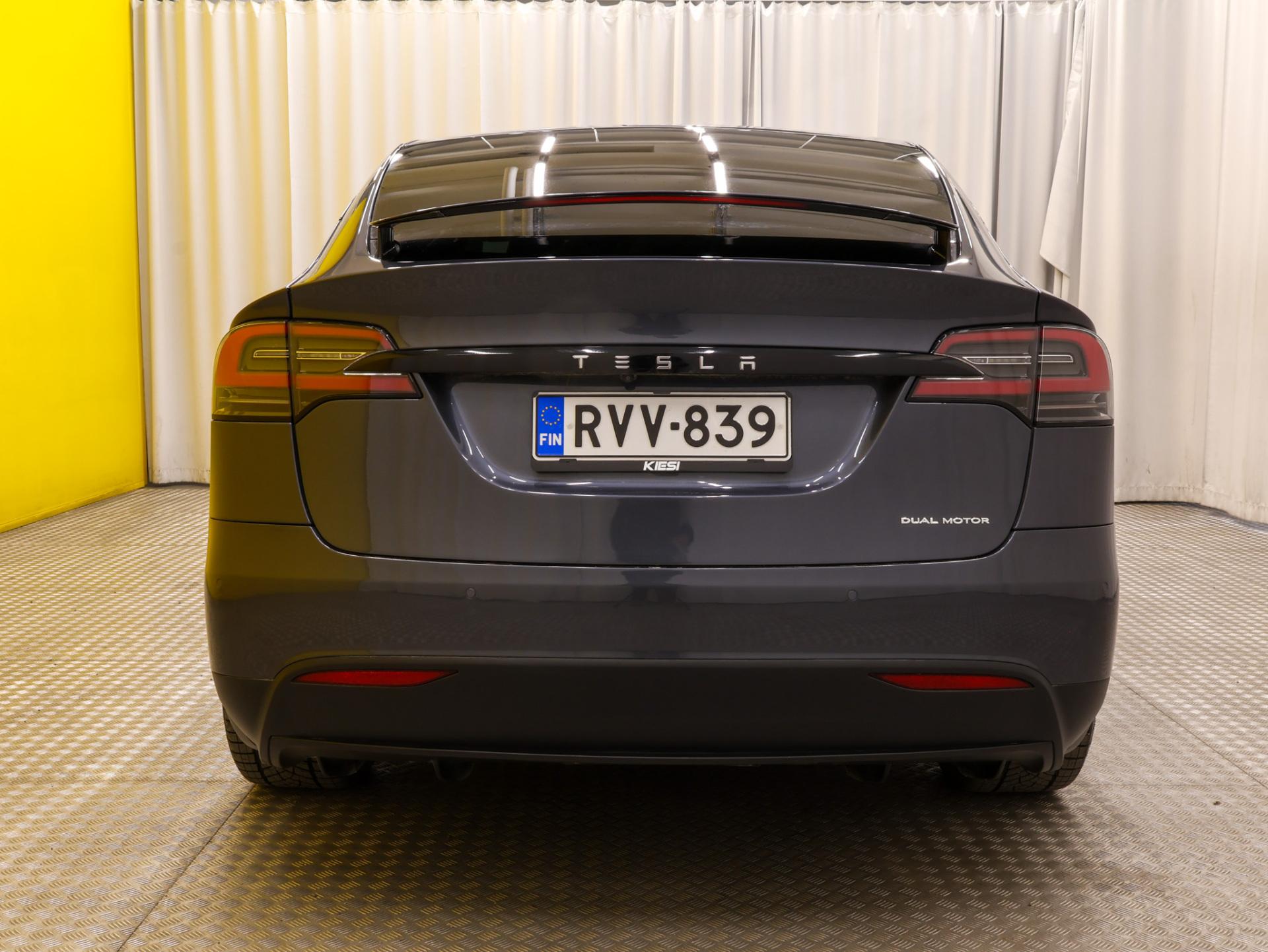 Näytä kaikki kuvat: 2019 Tesla Model X