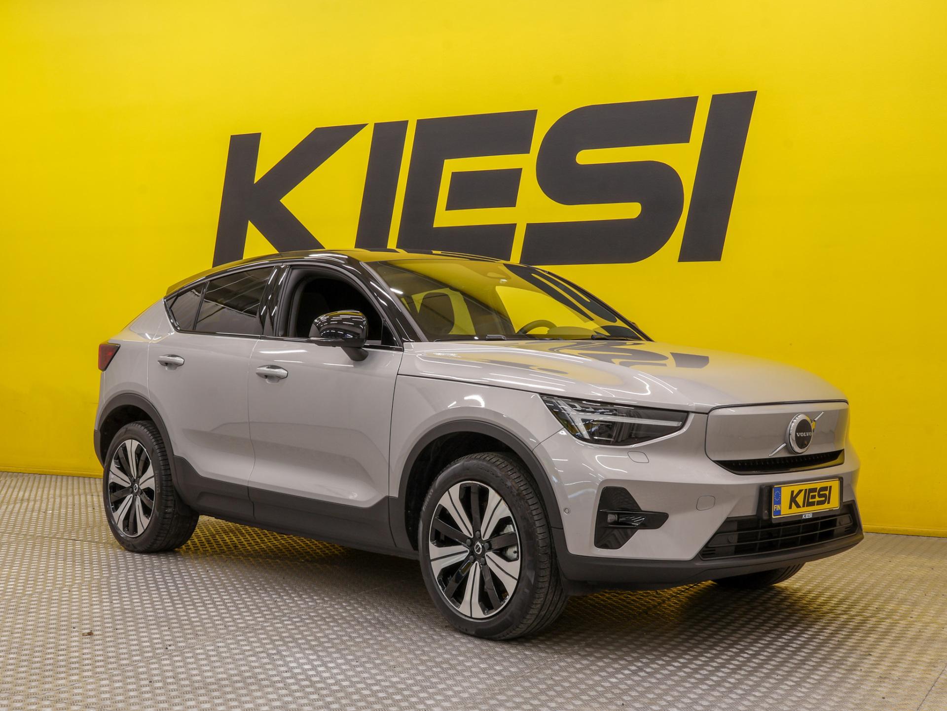 2022 Volvo C40