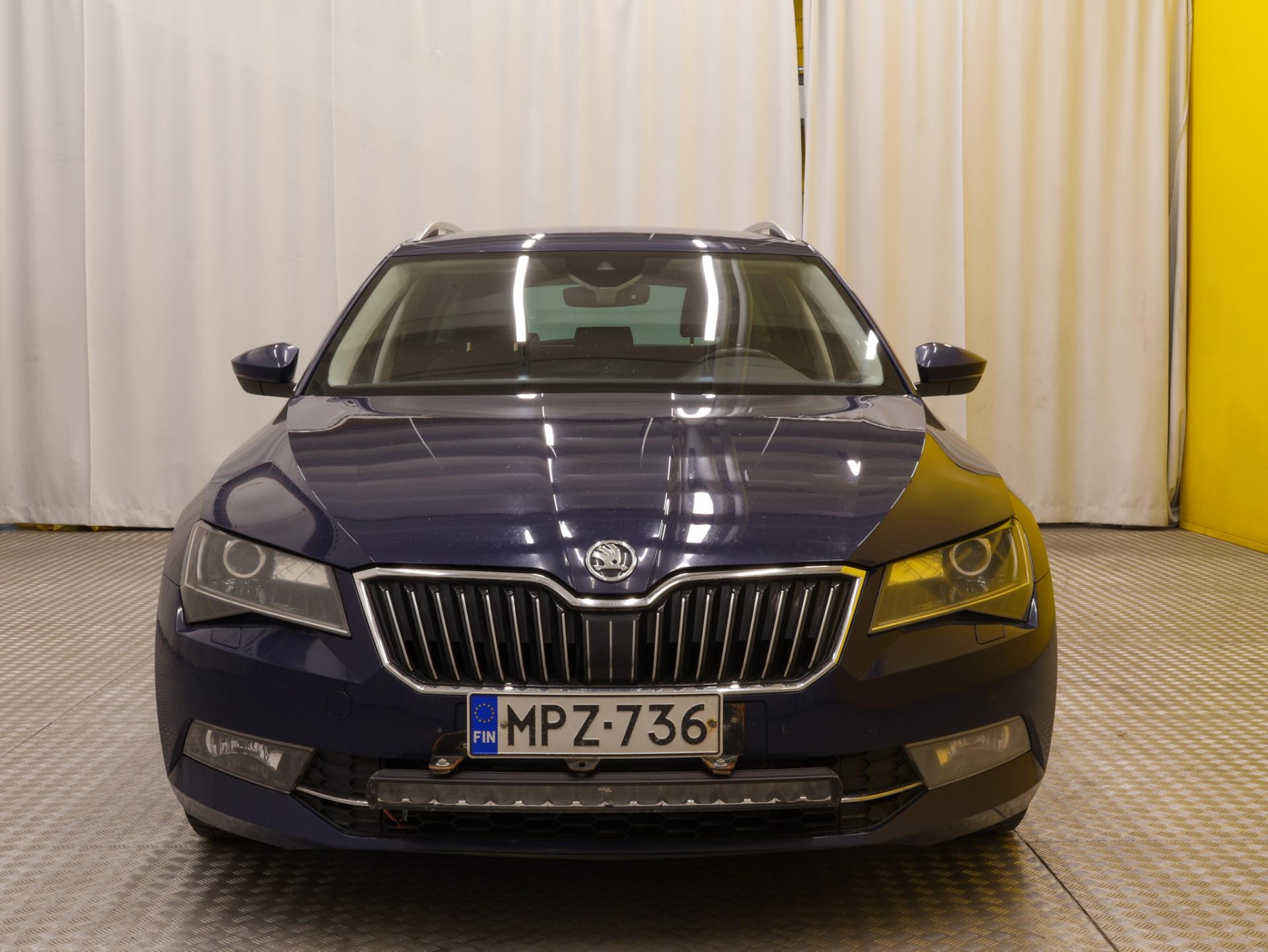 Skoda Superb 2016, kuva 7/44