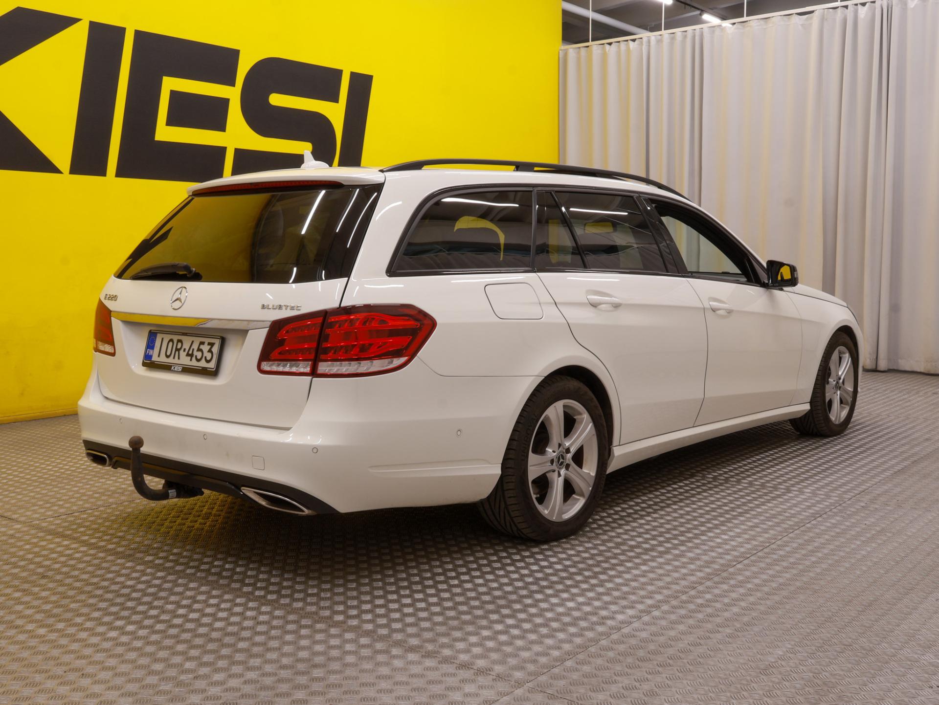 Pienoiskuva 3: 2015 Mercedes-Benz E