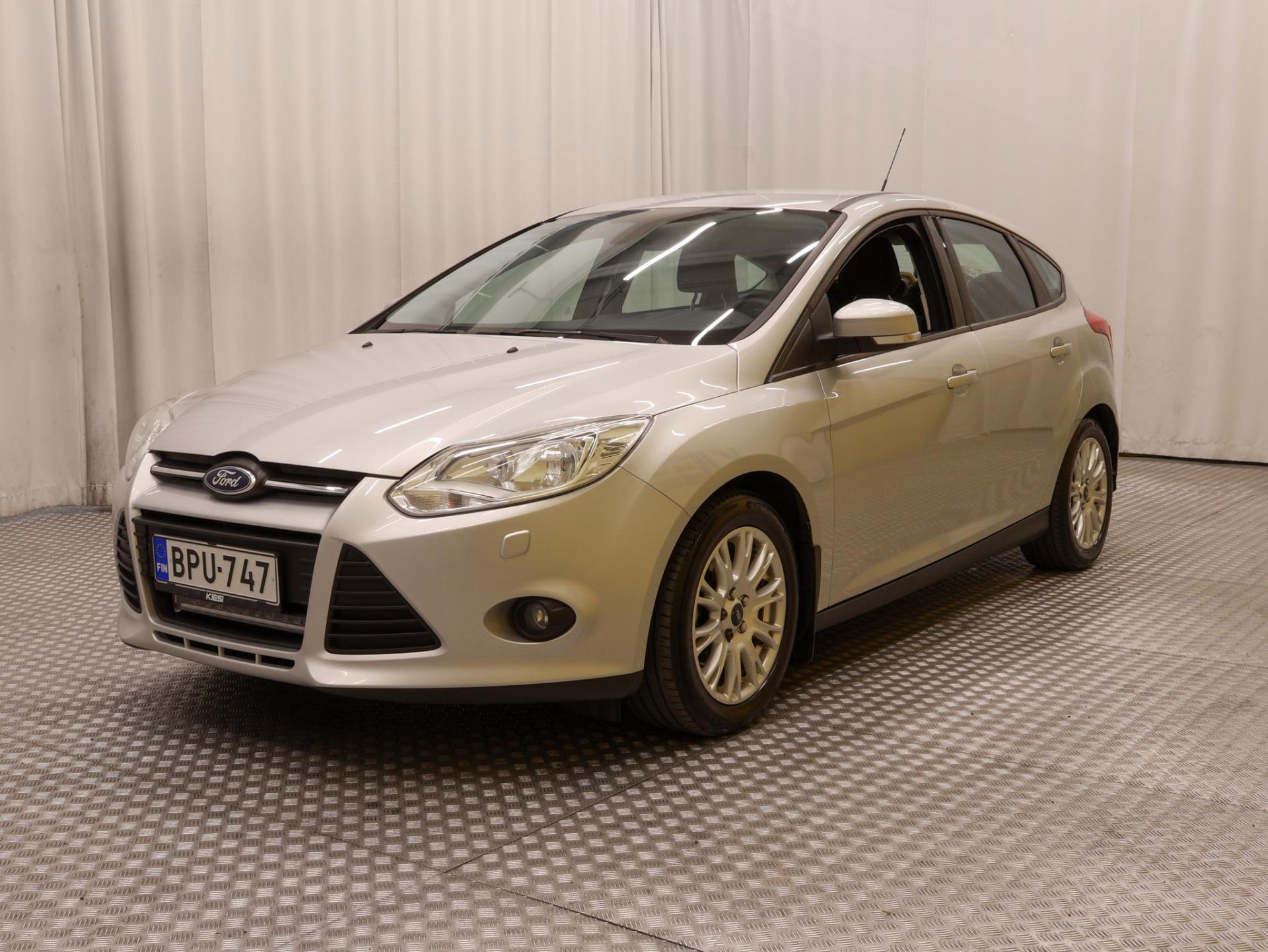 Ford Focus 2012, kuva 6/27