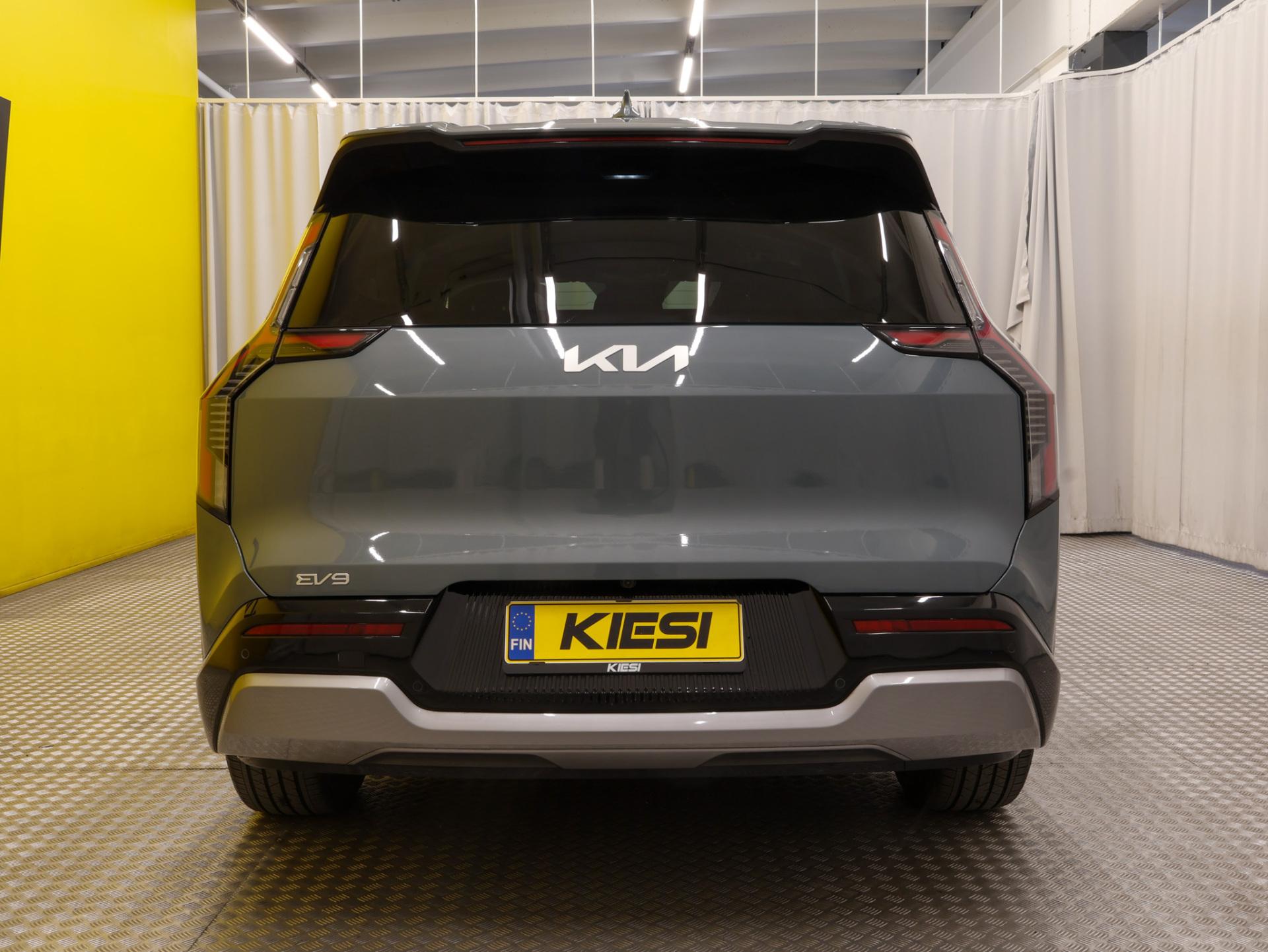 Näytä kaikki kuvat: 2024 Kia EV9