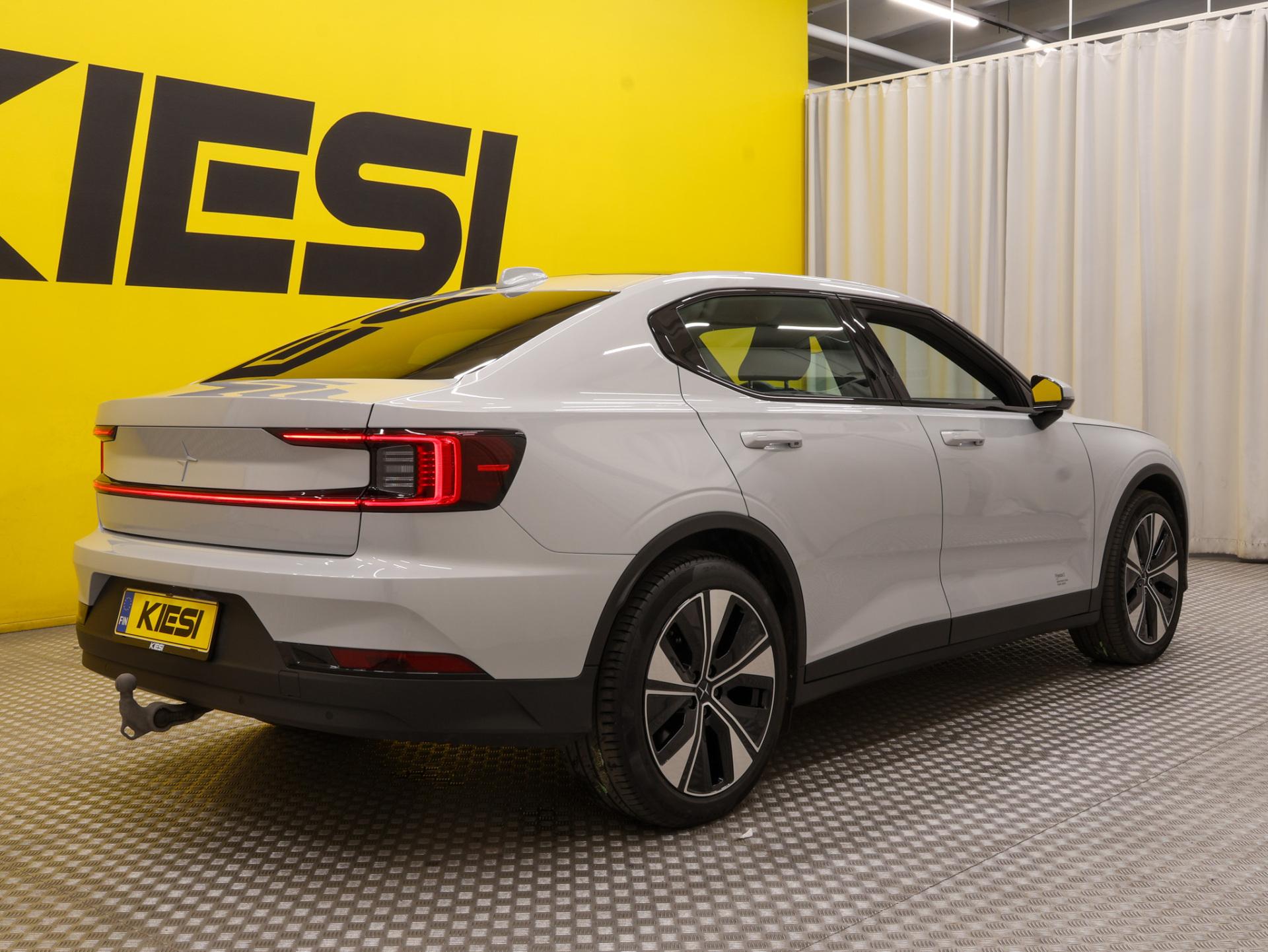 Pienoiskuva 3: 2023 Polestar 2