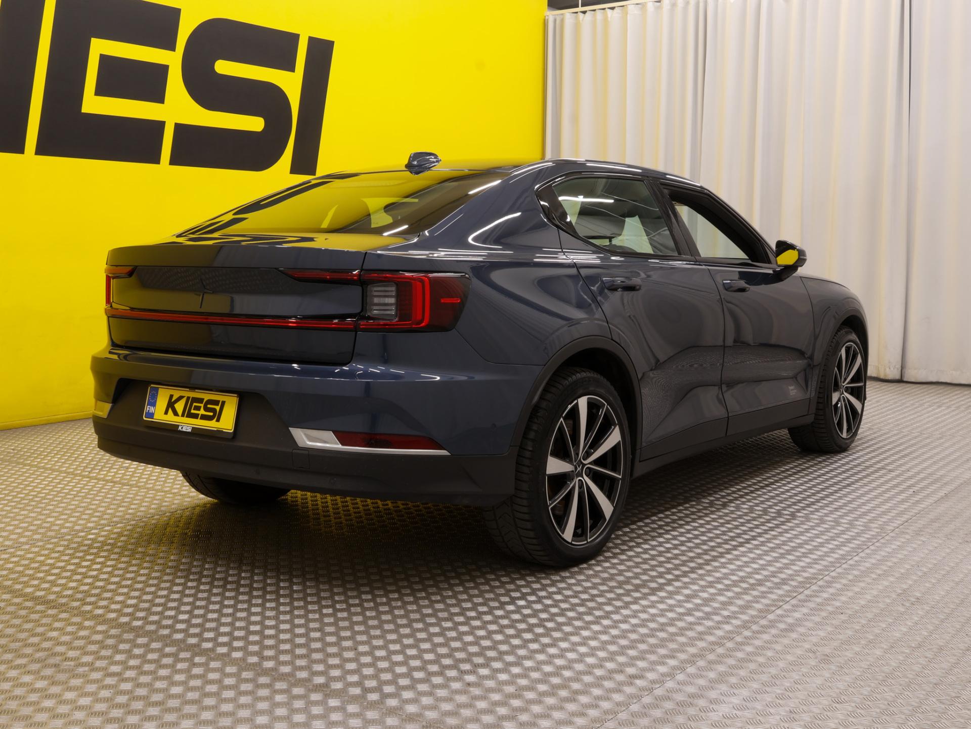 Pienoiskuva 3: 2022 Polestar 2