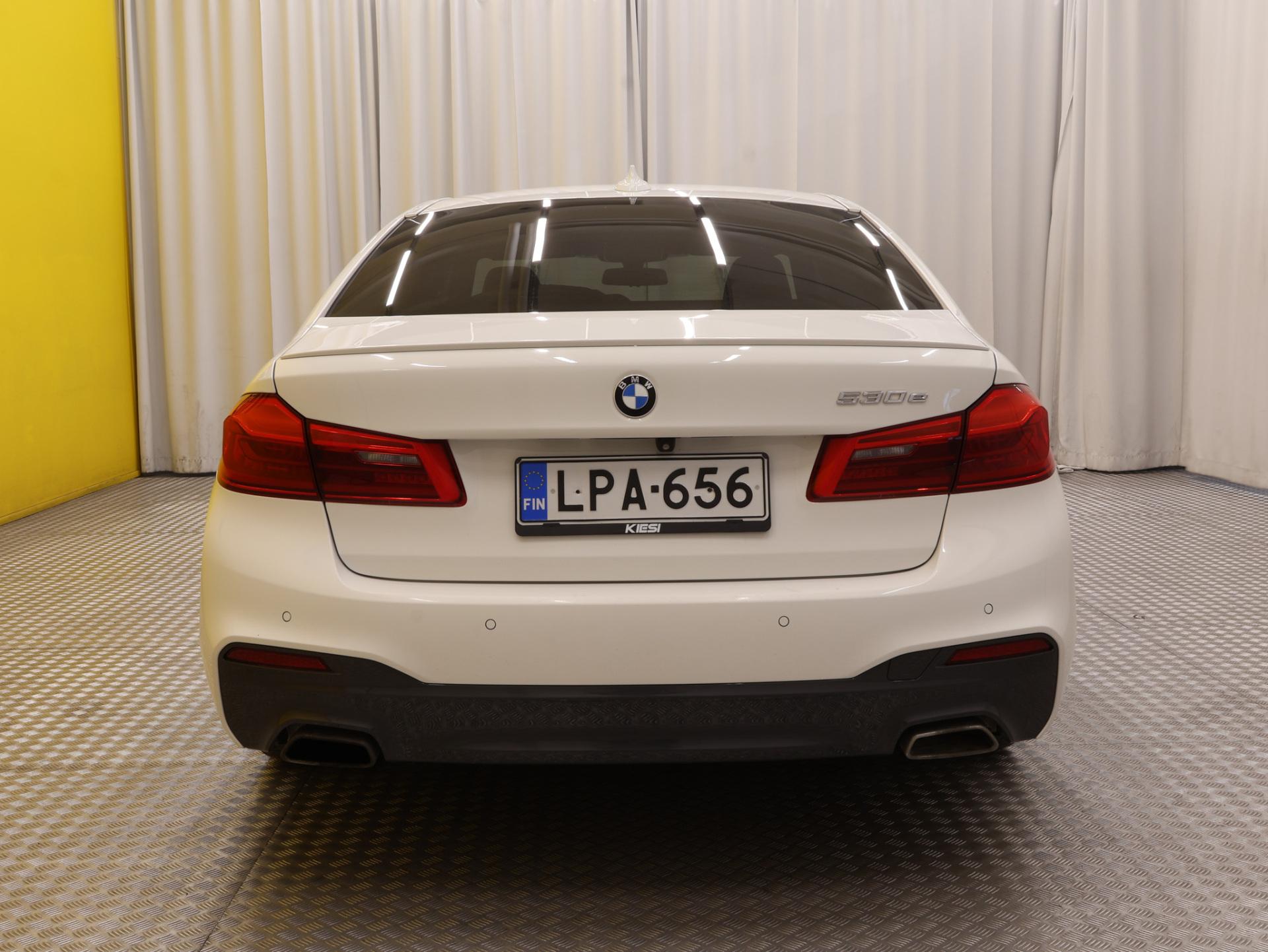 Näytä kaikki kuvat: 2018 BMW 530