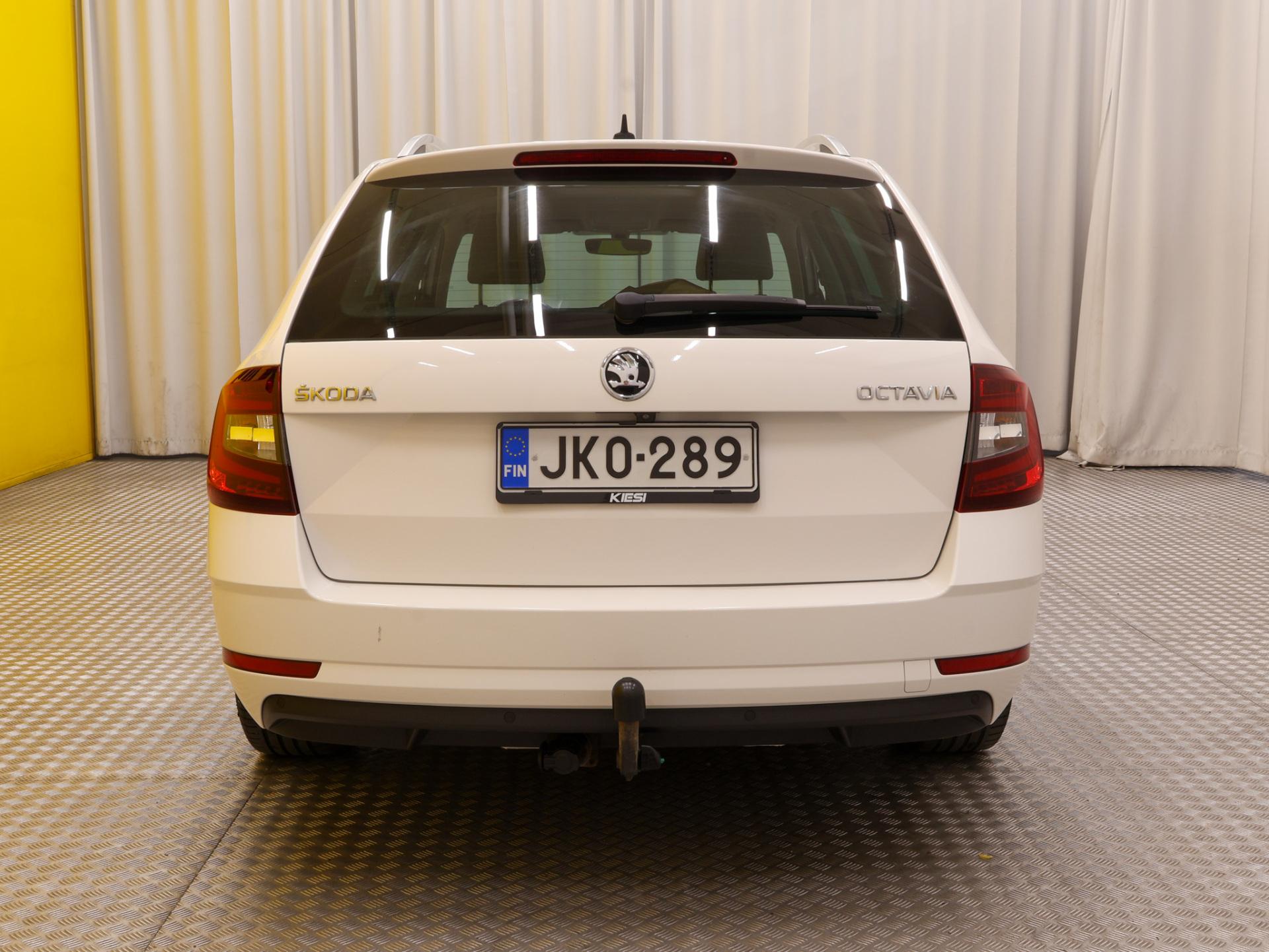 Skoda Octavia Combi 1,6 TDI Style 2018, kuva 4/34