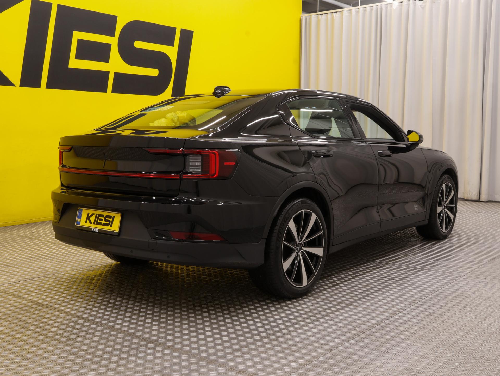 Pienoiskuva 2: 2023 Polestar 2
