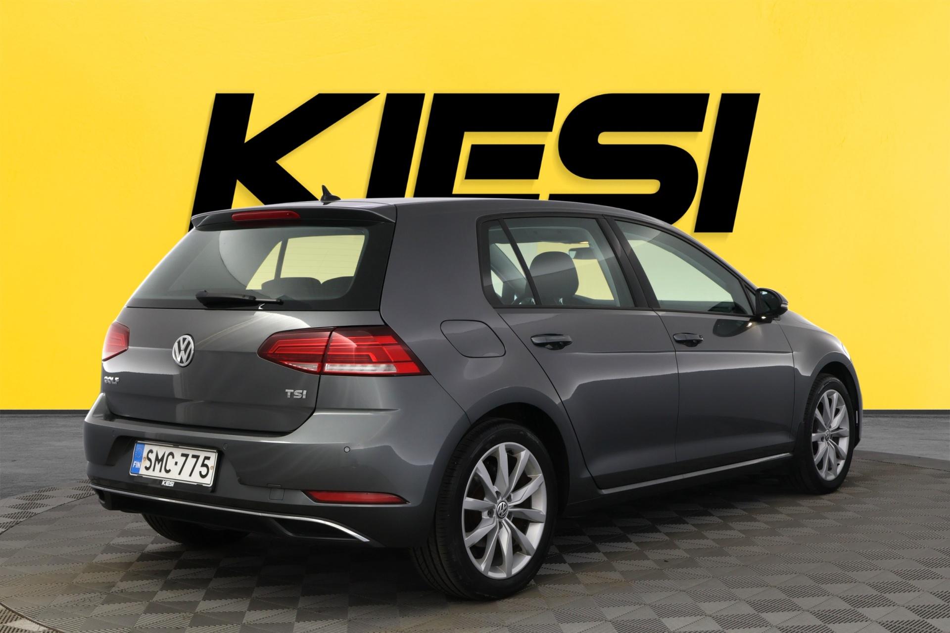 Näytä kaikki kuvat: 2017 Volkswagen Golf