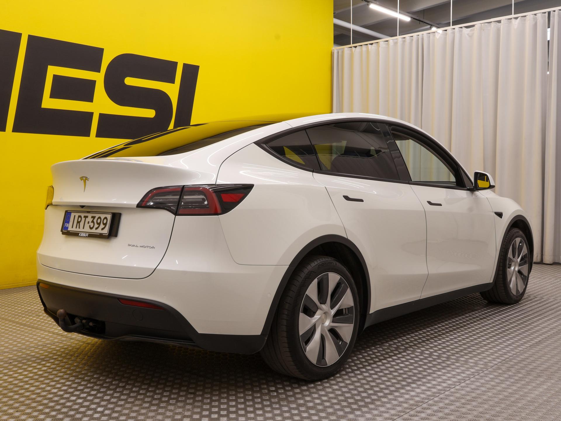 Pienoiskuva 3: 2022 Tesla Model Y