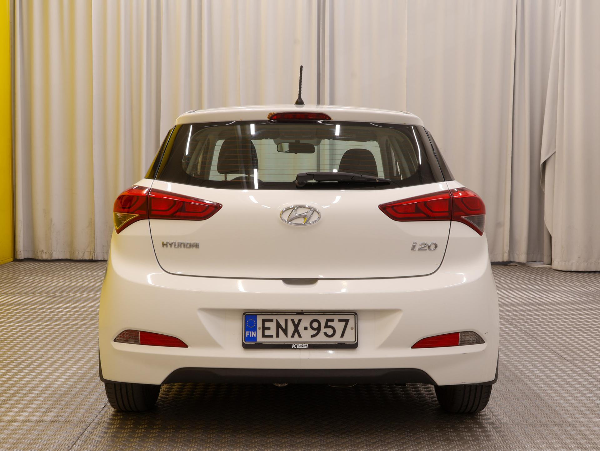Näytä kaikki kuvat: 2015 Hyundai i20