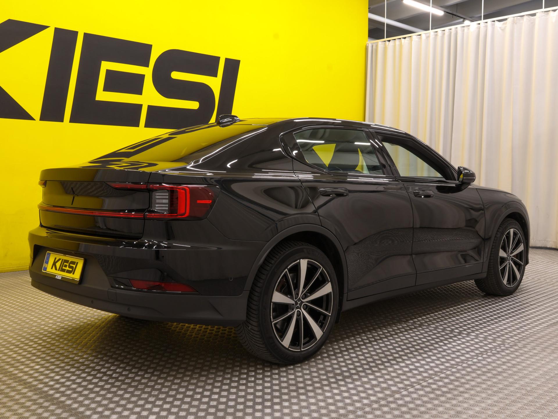 Pienoiskuva 3: 2022 Polestar 2