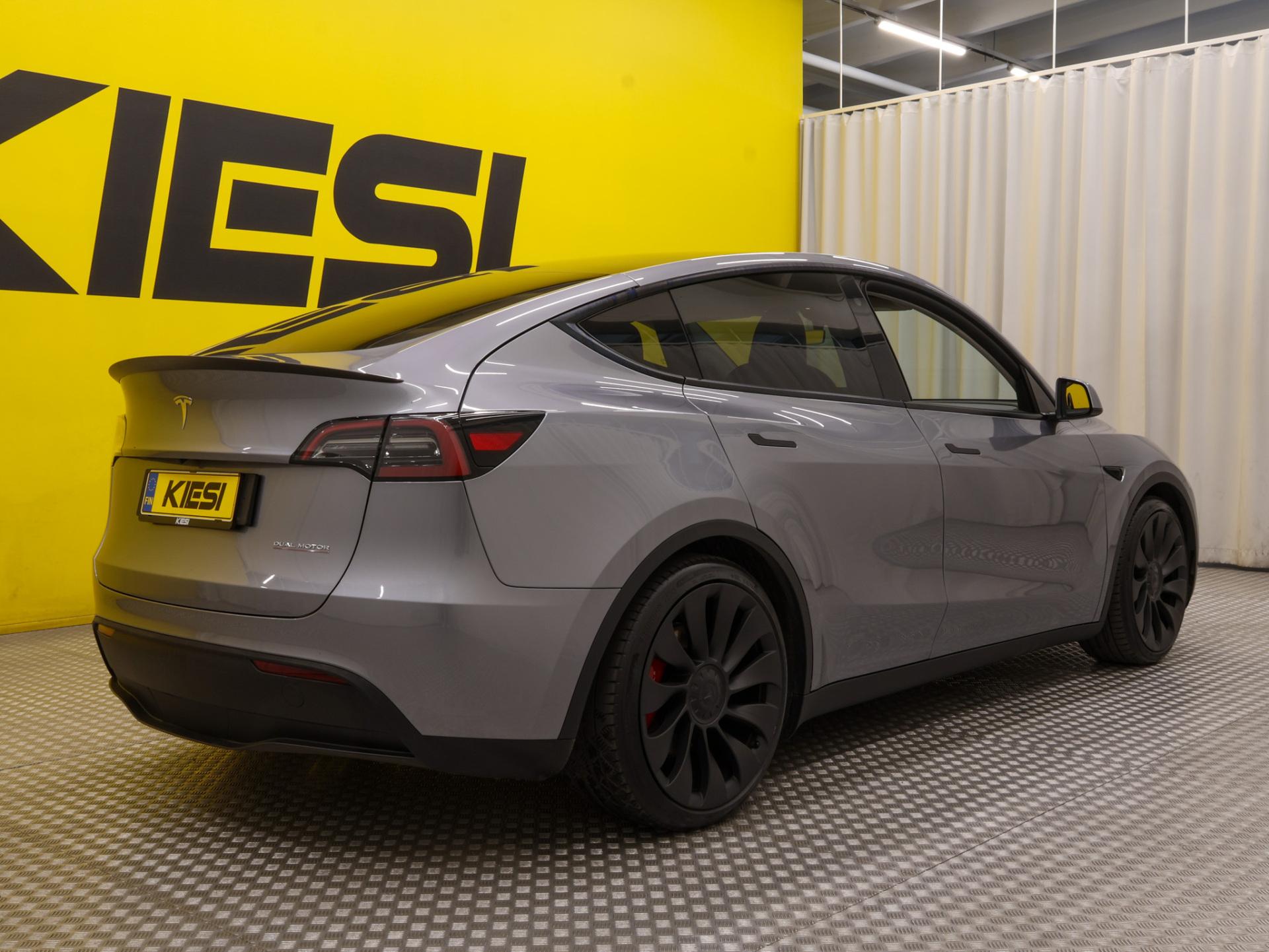 Pienoiskuva 3: 2023 Tesla Model Y