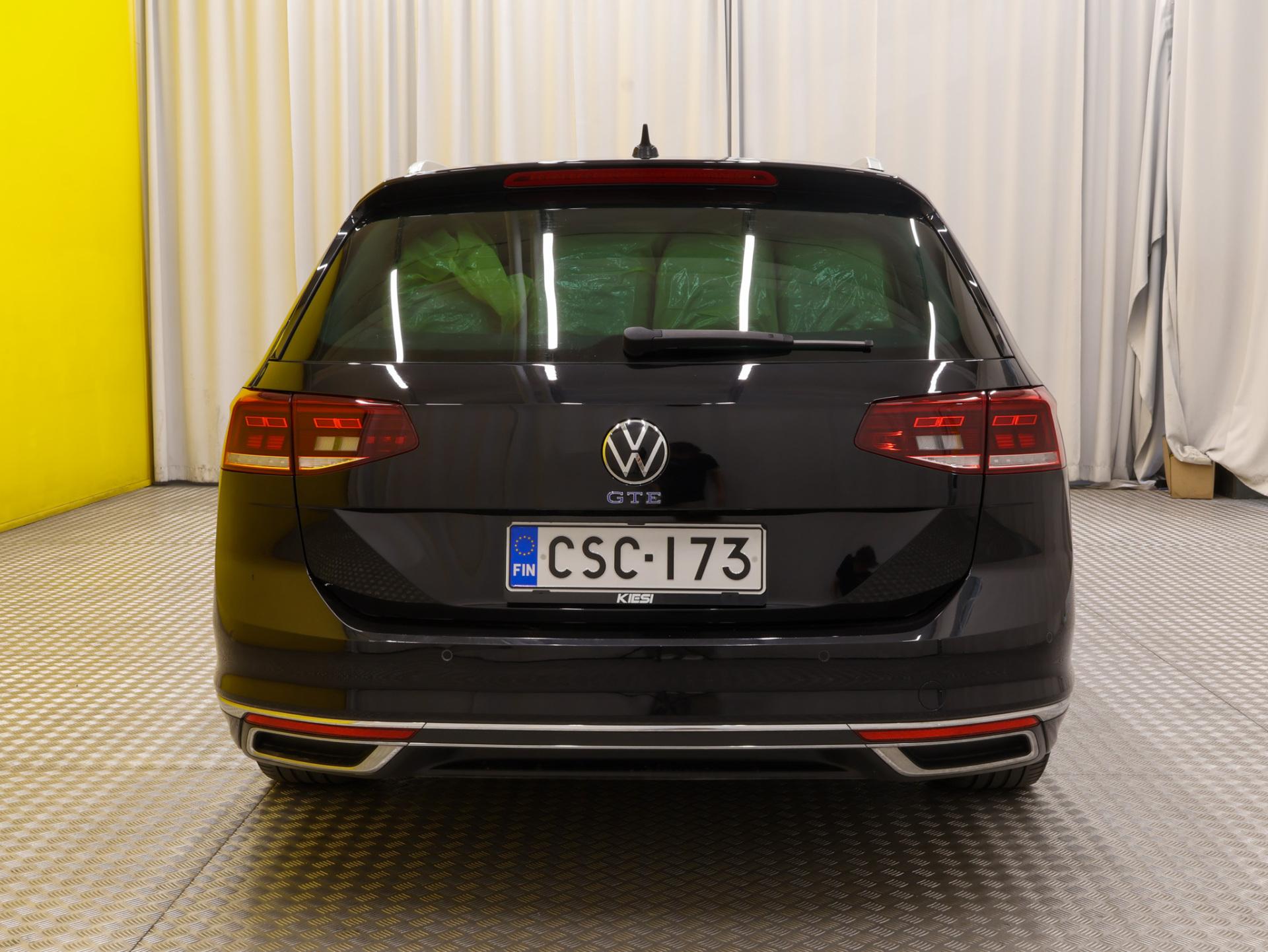 Näytä kaikki kuvat: 2021 Volkswagen Passat
