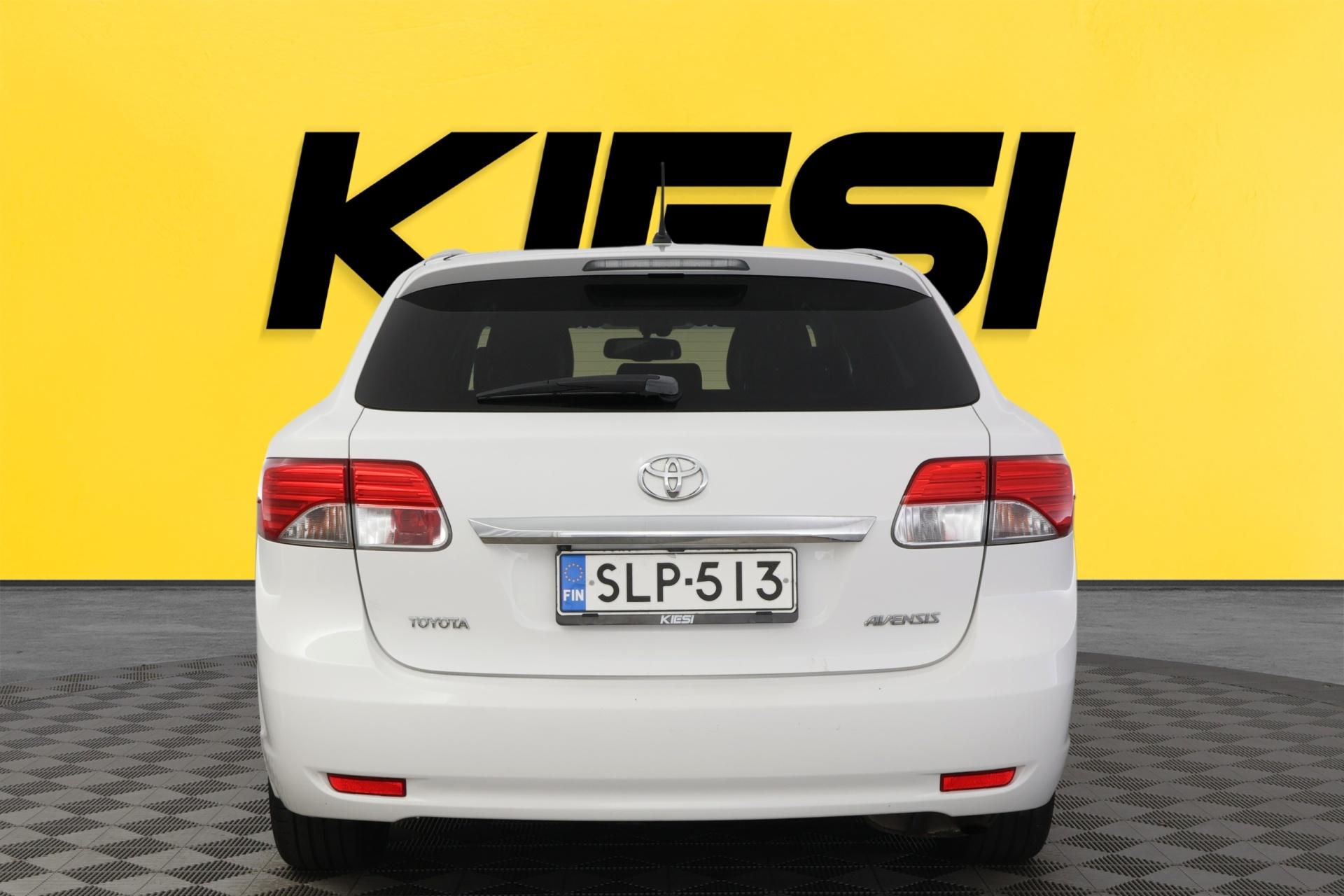 Toyota Avensis 2015, photo 4/32