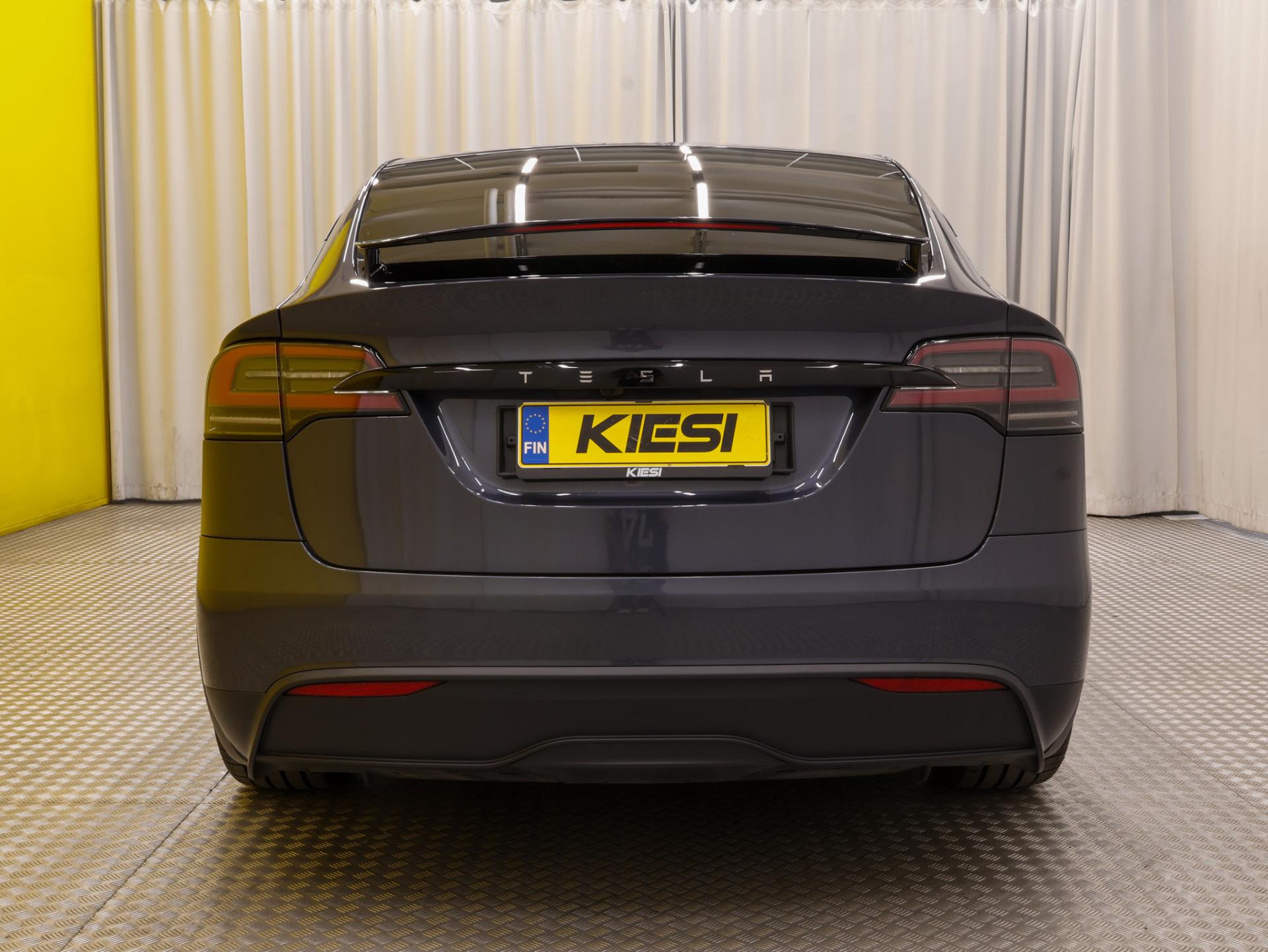 Näytä kaikki kuvat: 2023 Tesla Model X