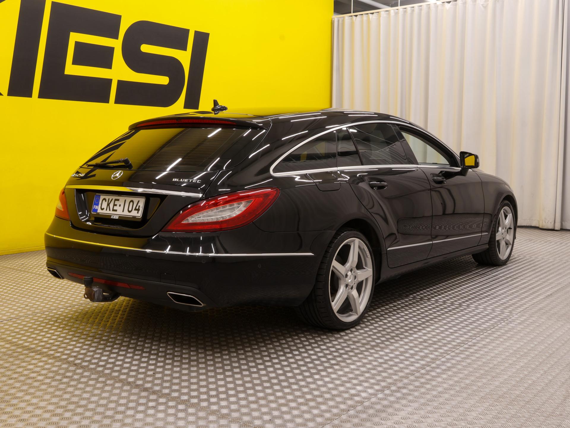 Pienoiskuva 3: 2015 Mercedes-Benz CLS