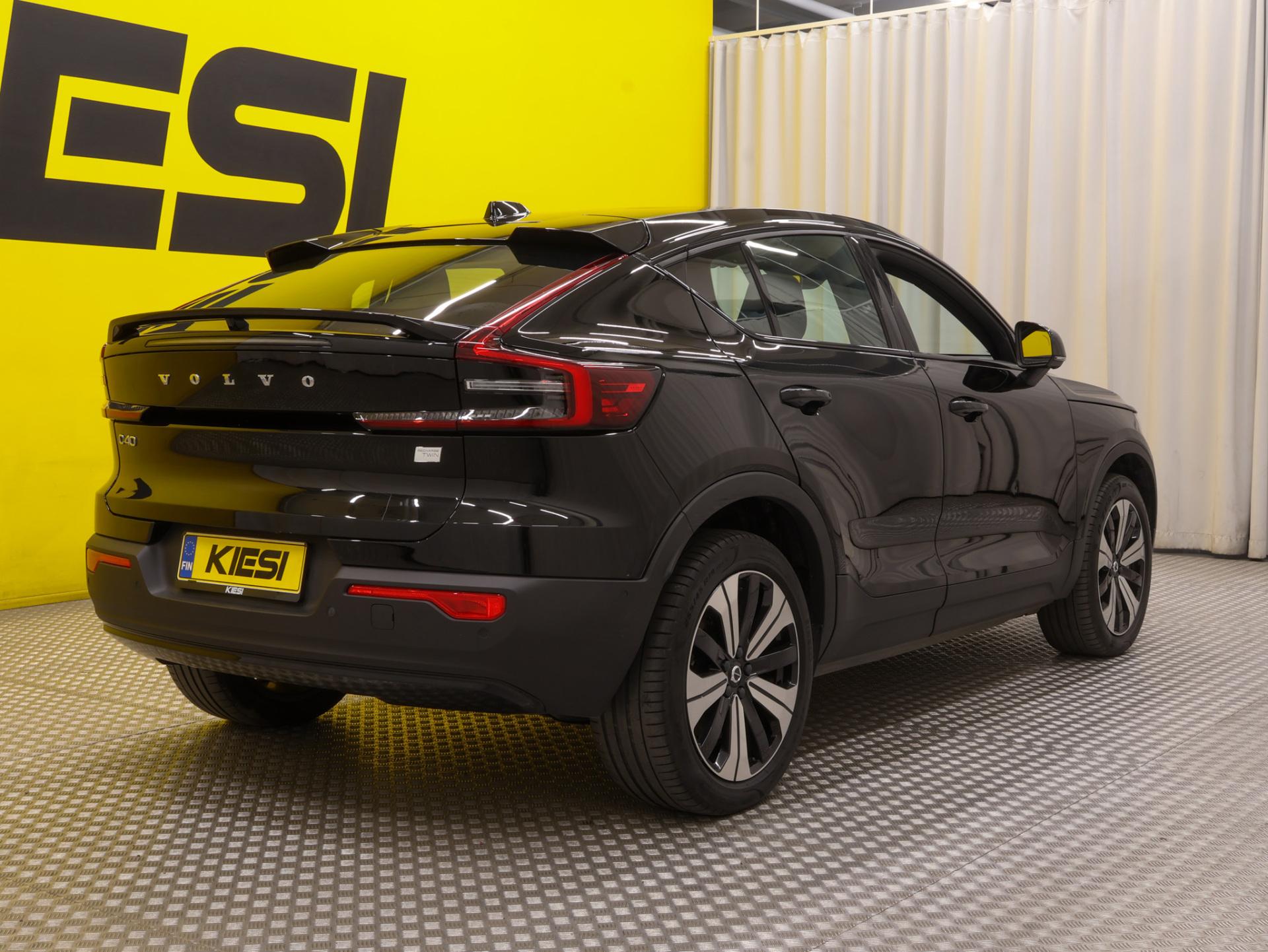 Pienoiskuva 3: 2022 Volvo C40