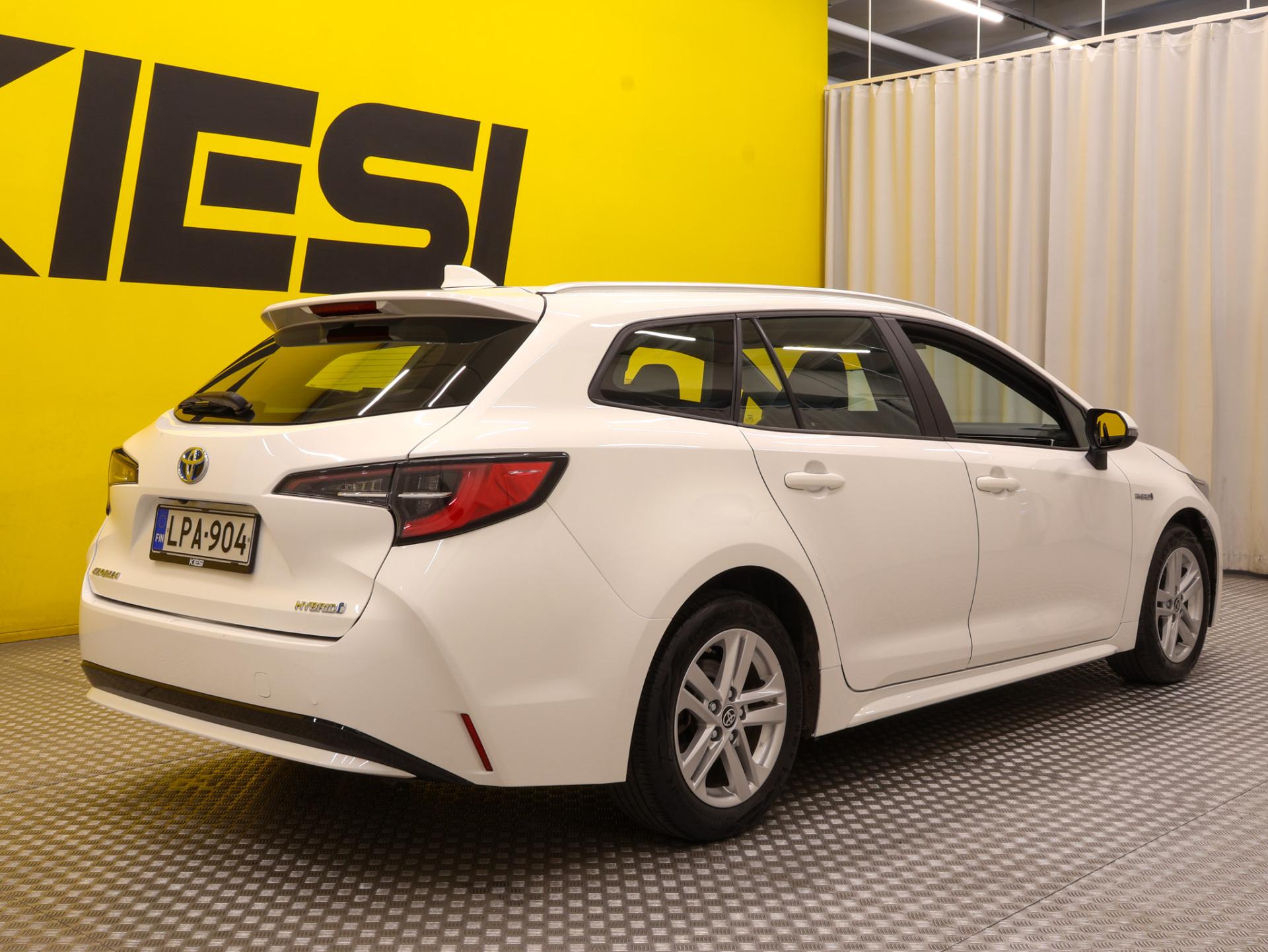 Pienoiskuva 3: 2020 Toyota Corolla