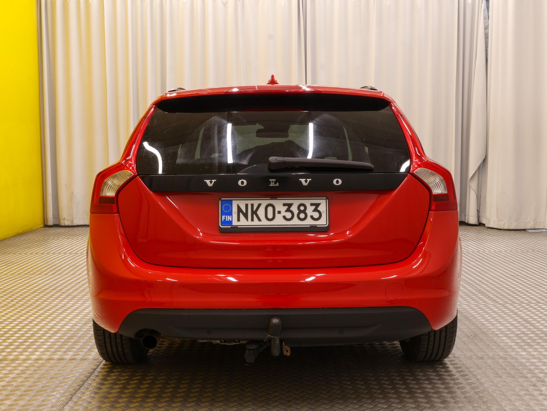 Näytä kaikki kuvat: 2012 Volvo V60