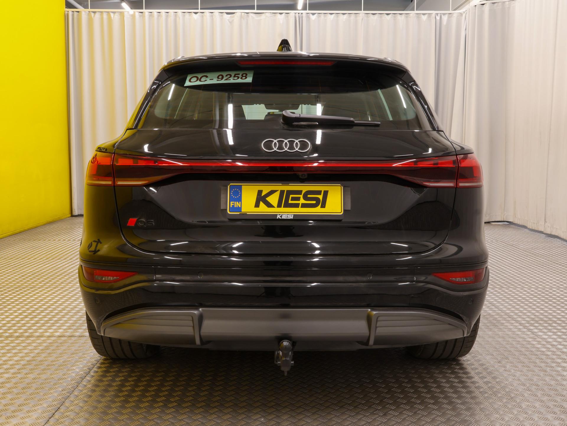 Näytä kaikki kuvat: 2024 Audi Q6 e-tron