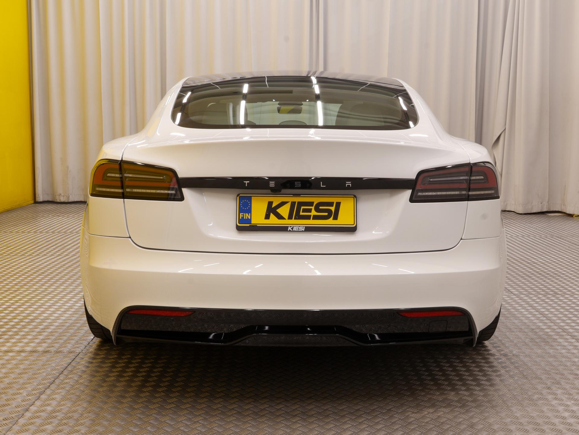 Näytä kaikki kuvat: 2023 Tesla Model S