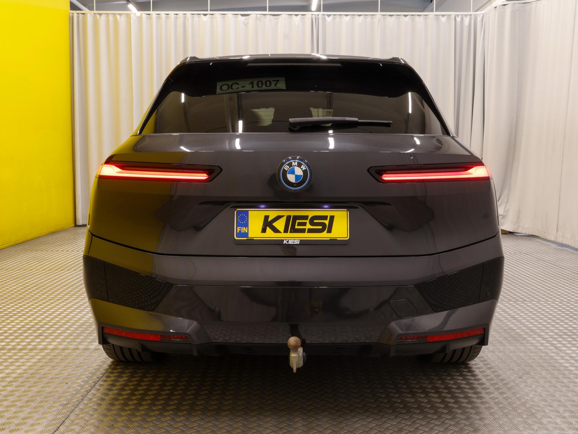Näytä kaikki kuvat: 2022 BMW iX