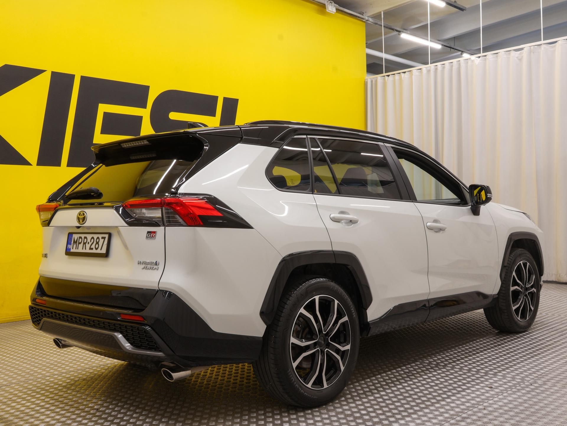 Pienoiskuva 3: 2022 Toyota RAV4