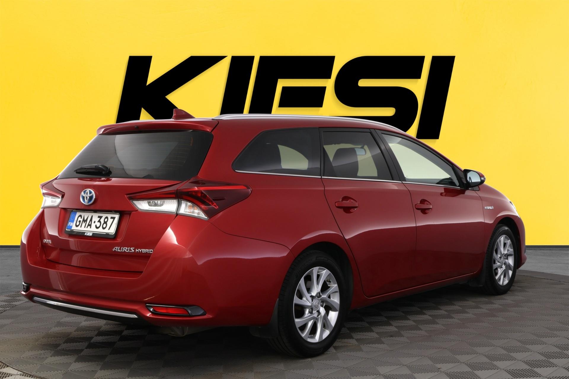Näytä kaikki kuvat: 2016 Toyota Auris