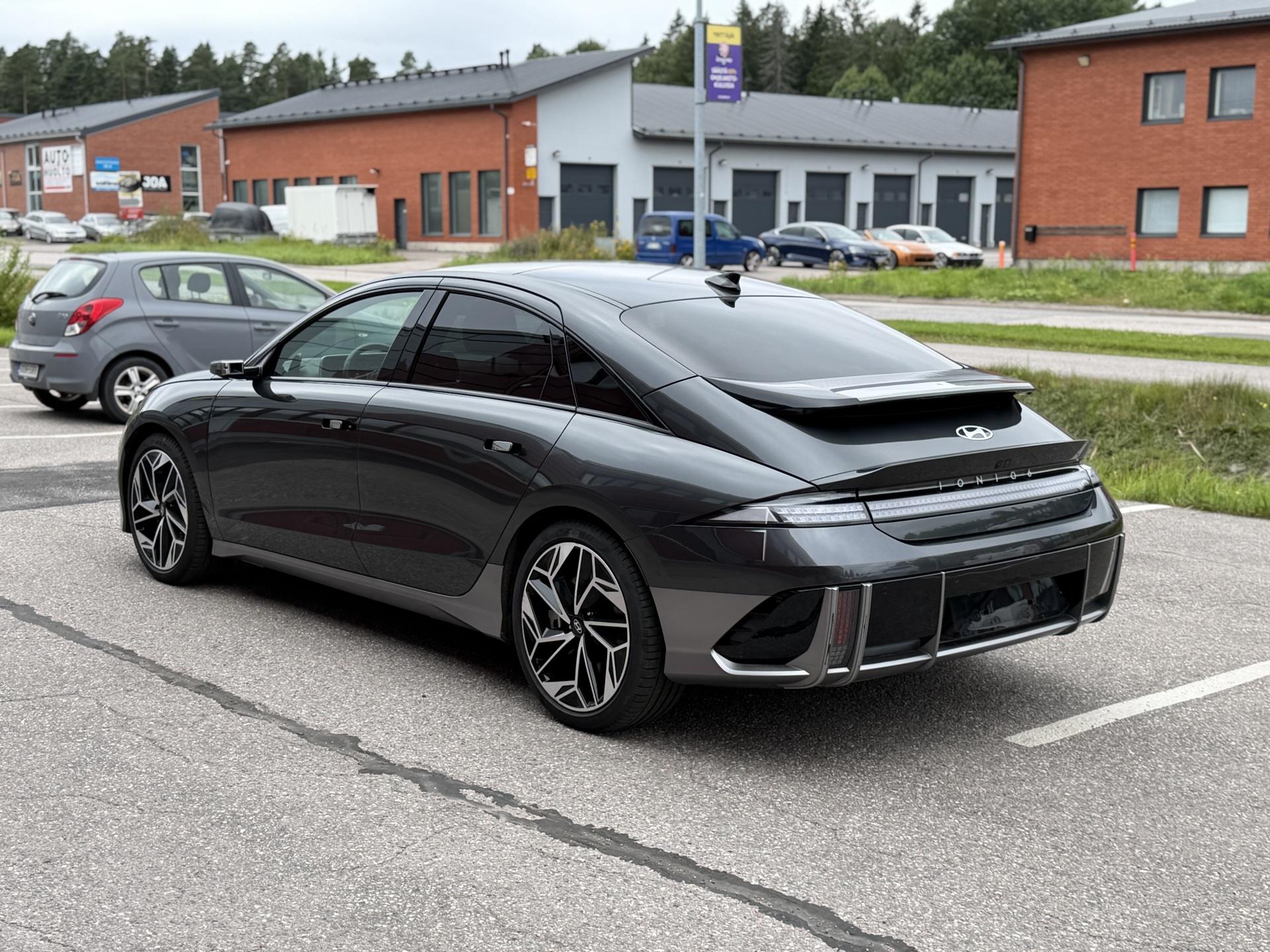 Näytä kaikki kuvat: 2025 Hyundai Ioniq 6